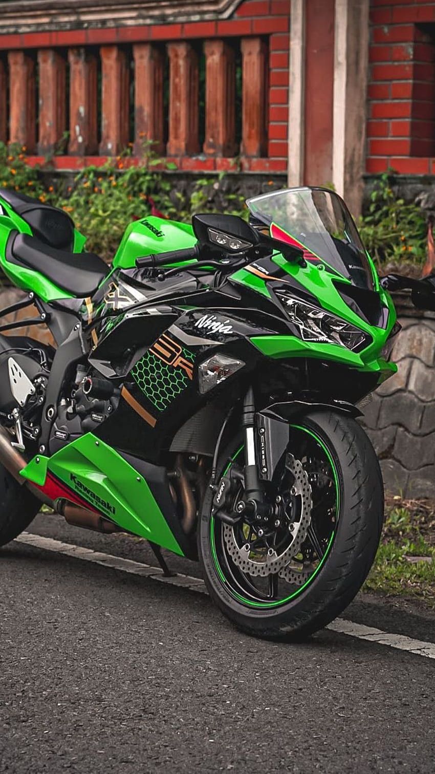 Green Bike Wallpapers - Top Free Green Bike Backgrounds - WallpaperAccess