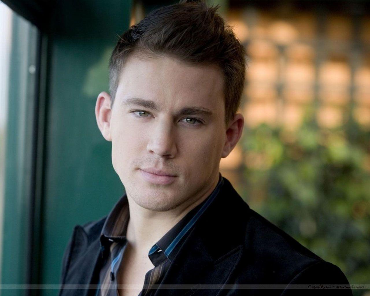 1280x1024 Channing Tatum wallpaperx1024