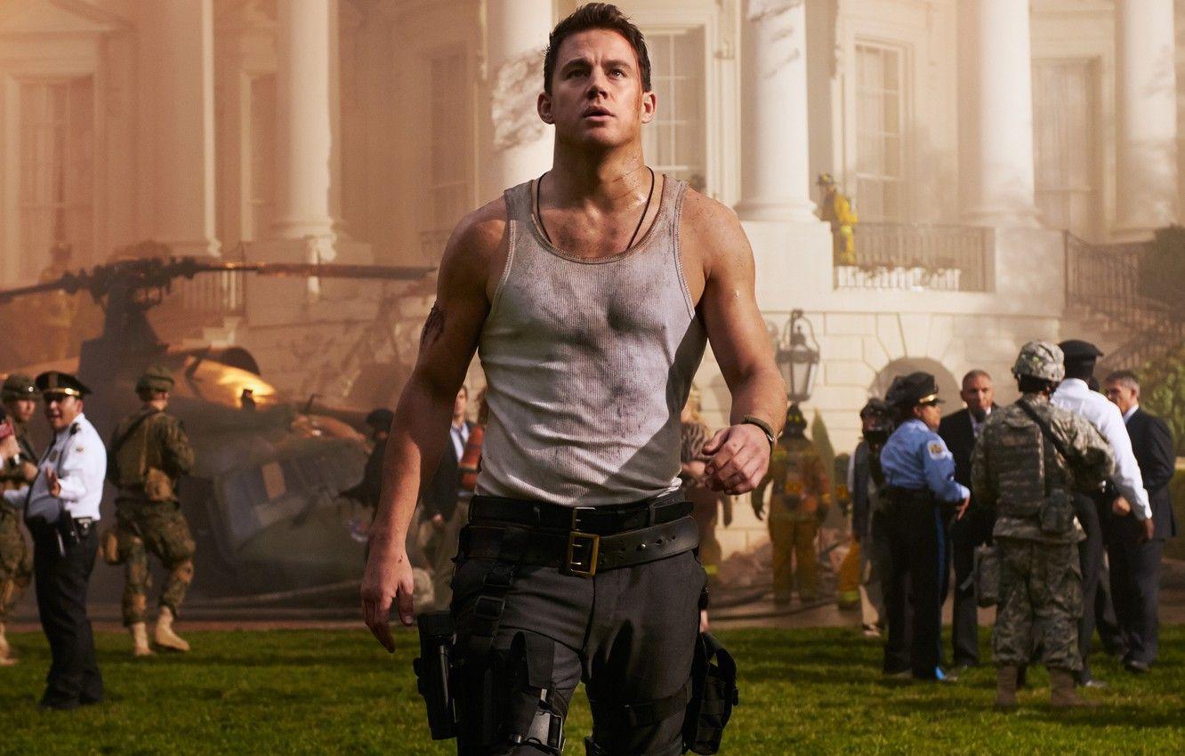 1332x850 Wallpaper look, pose, figure, Channing Tatum, Channing Tatum