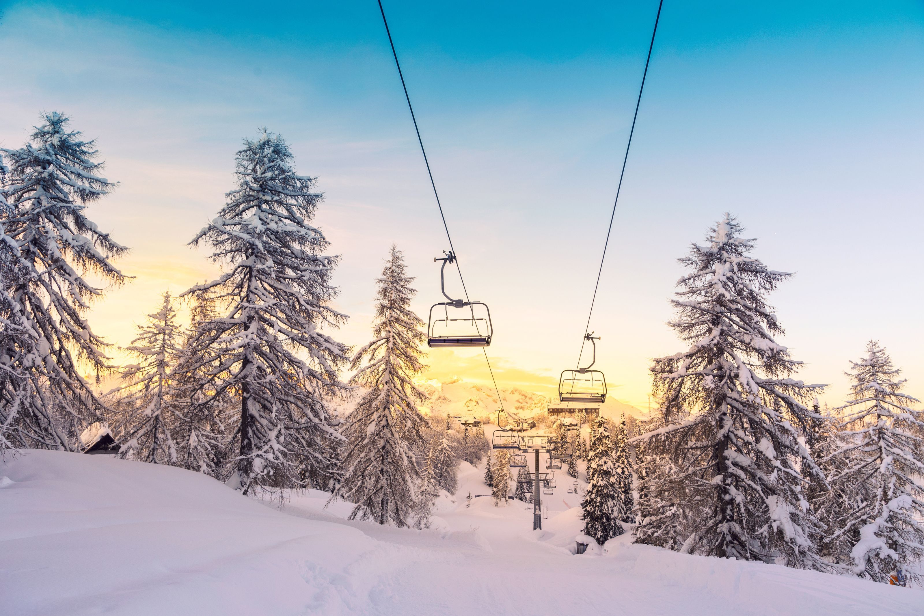 3200x2133 Sunrise Over Winter Ski Lifts Wall Mural