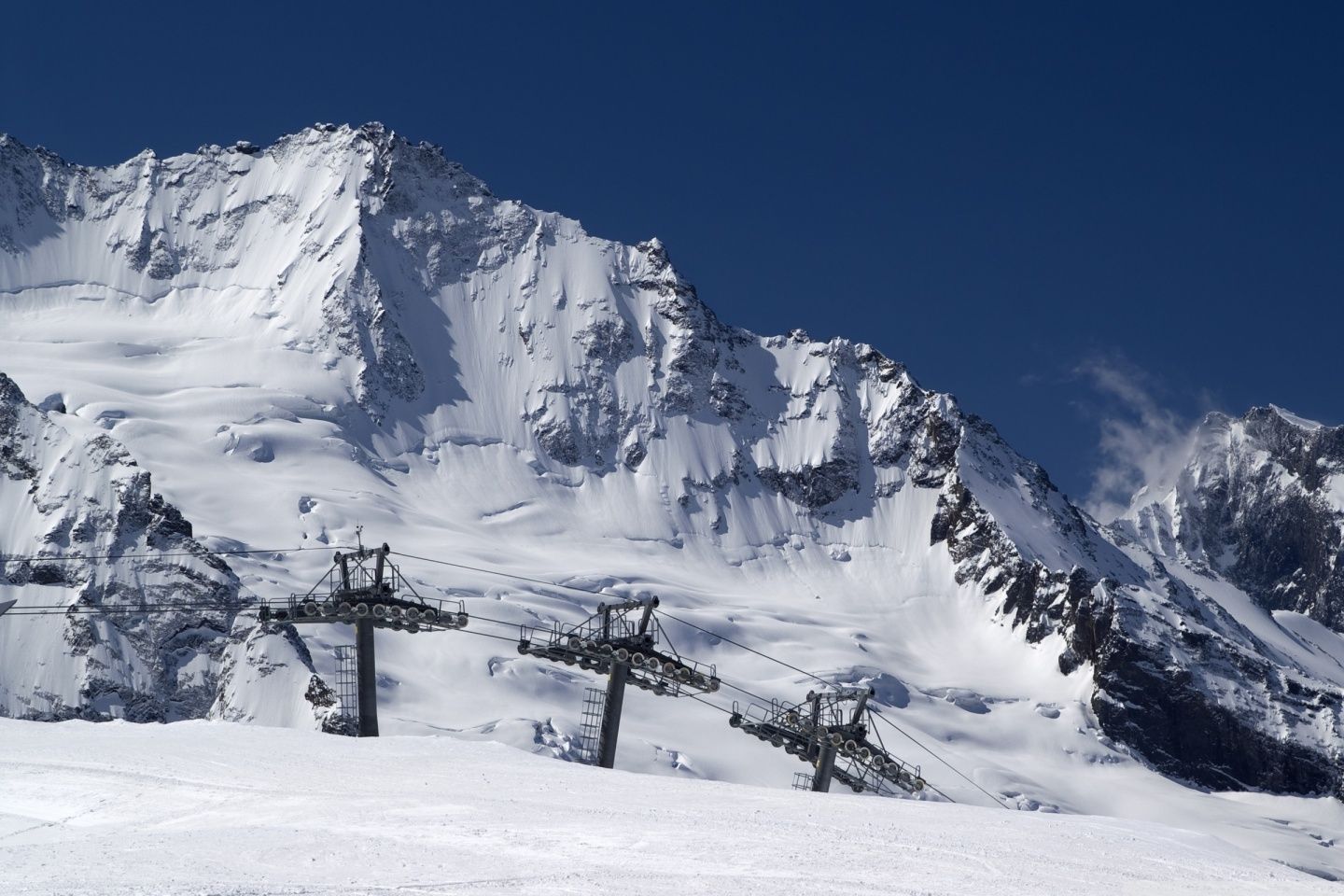 1440x960 Ski Lift, Winter 4K UHD Wallpaper for UltraHD Desktop and TV : Dual Monitor : Smartphone and Tablet Devices