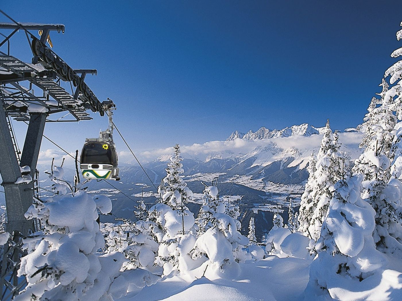 1400x1050 Lift at ski resort Schladming, Austria Desktop wallpaper 1400x1050