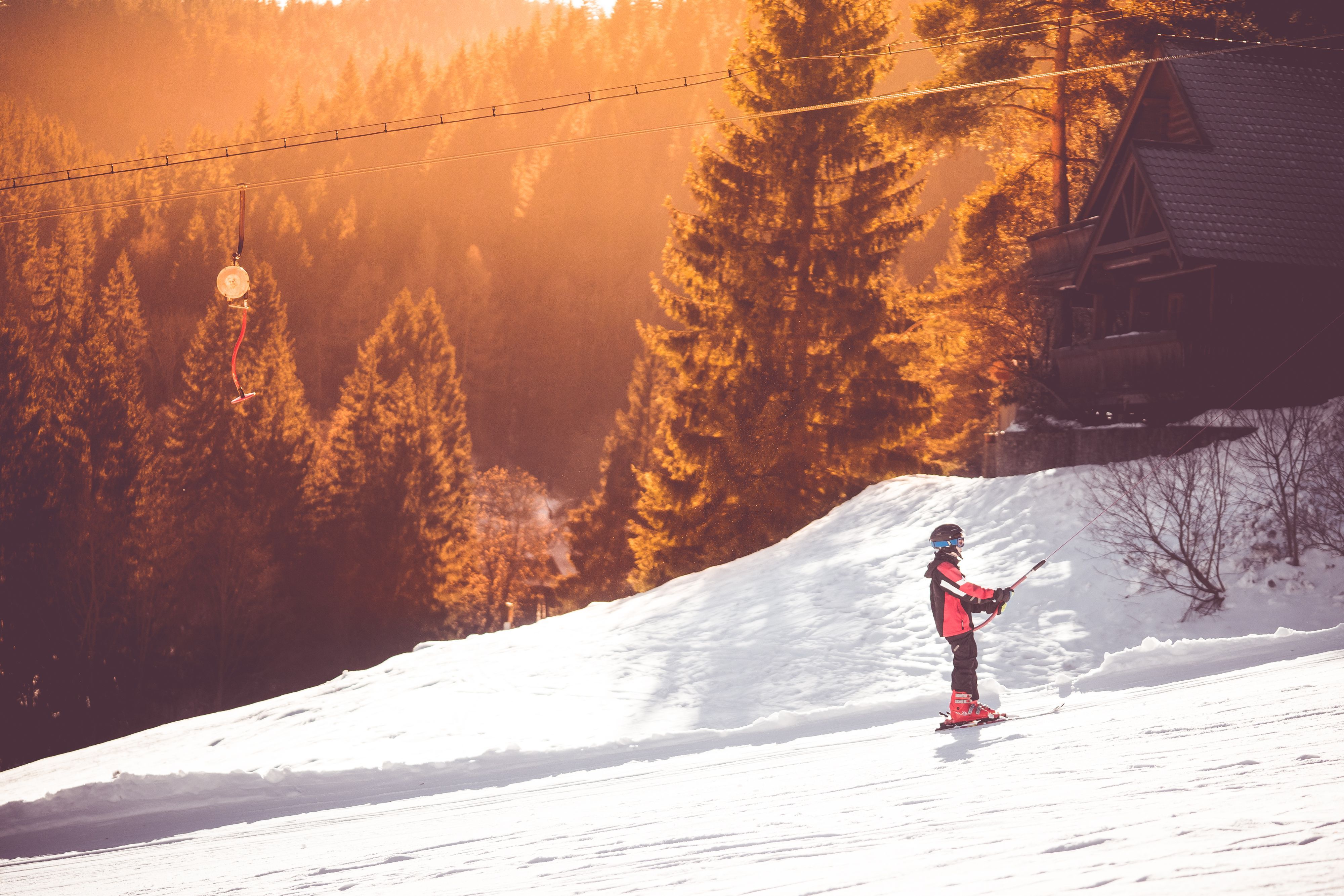 4000x2667 Ski Lift Image. Free Image, Background and Wallpaper