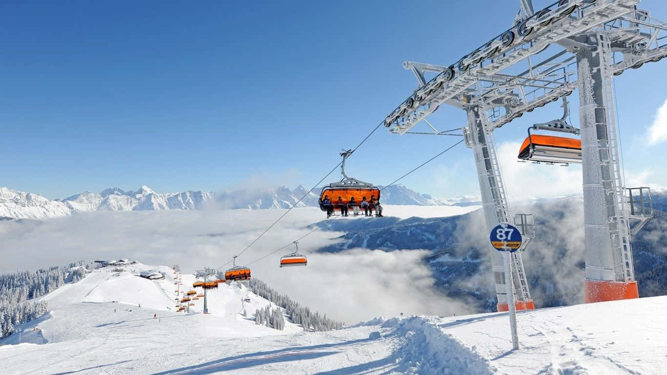1366x768 Ski Resort Wallpaper
