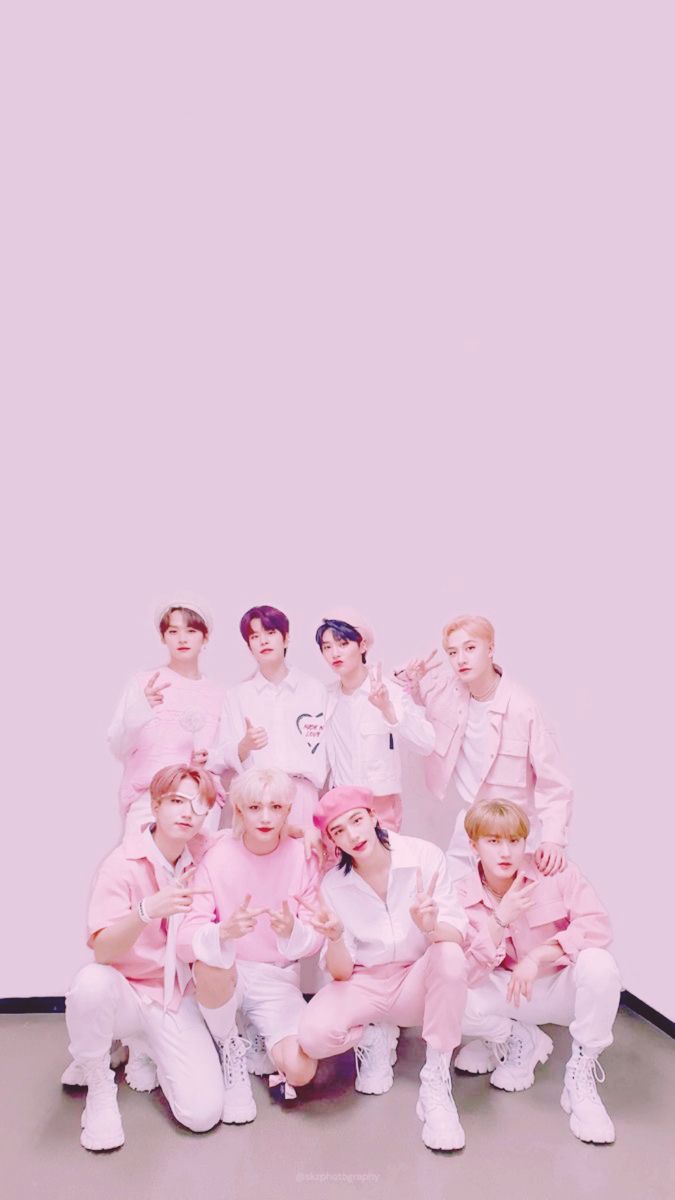 675x1200 SKZ pink wallpaper aesthetic