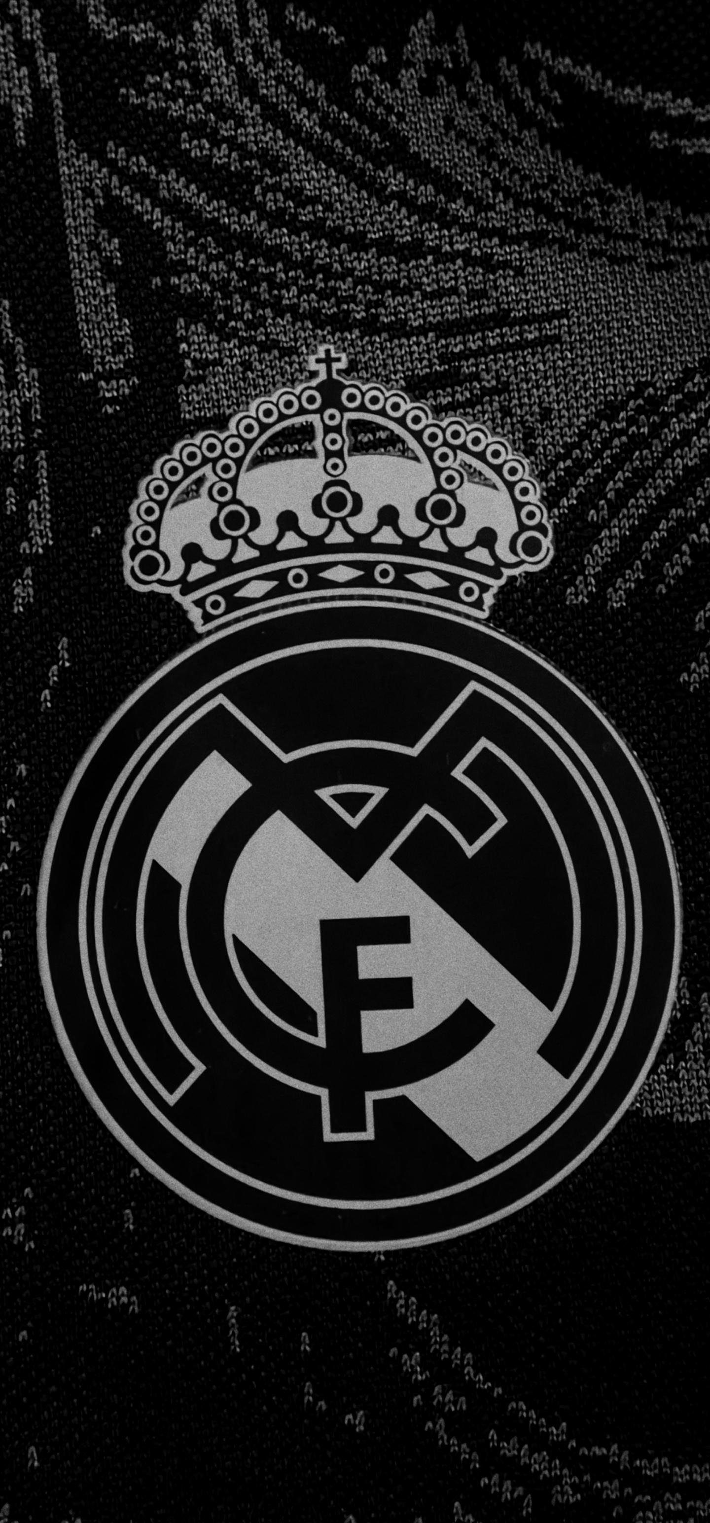 1440x3088 Real Madrid Dark Wallpaper