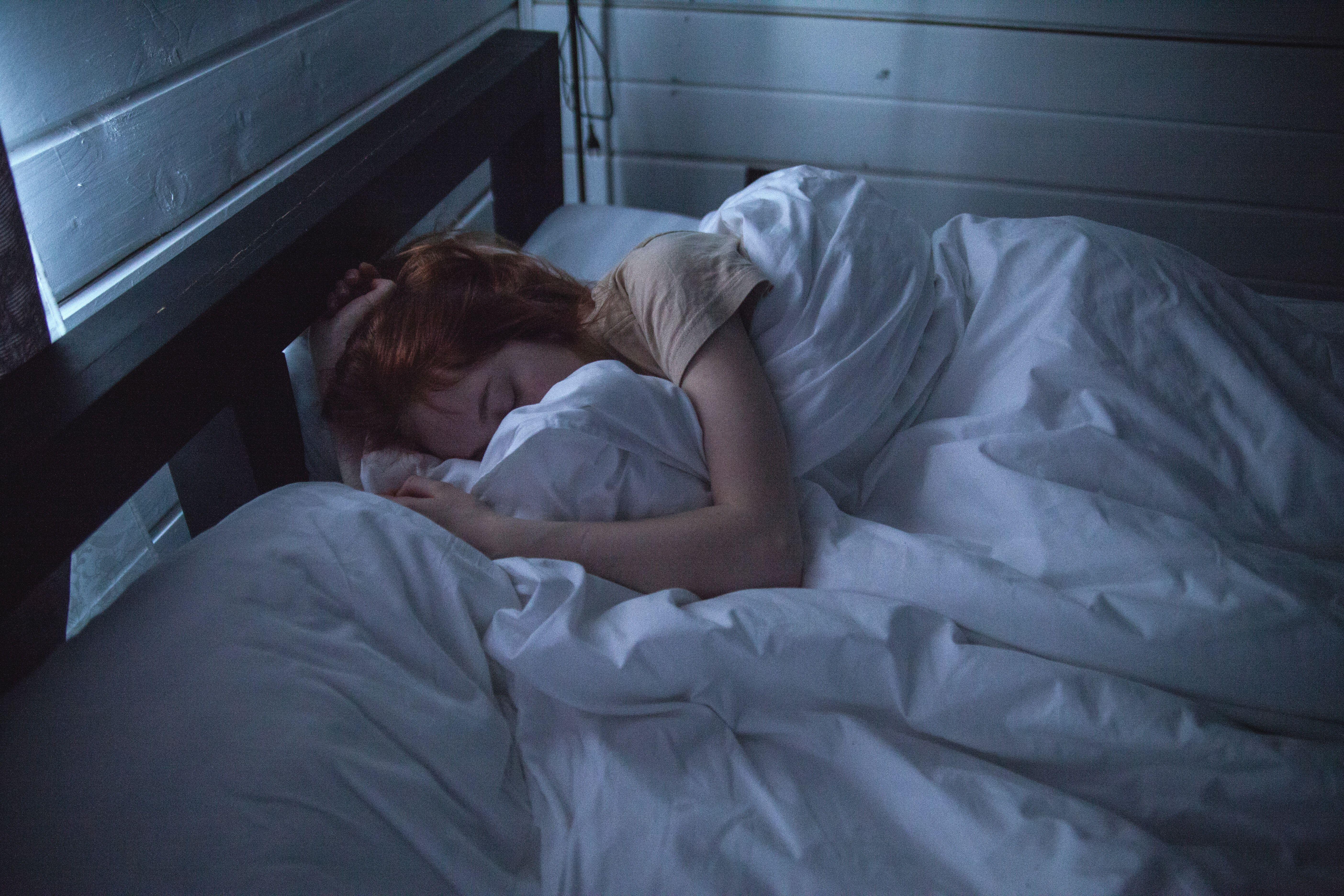 5616x3744 Woman Sleeping · Free