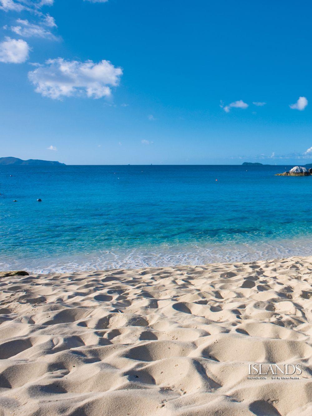 1000x1333 iPad Wallpaper: Island Wallpaper From ISLANDS Magazine
