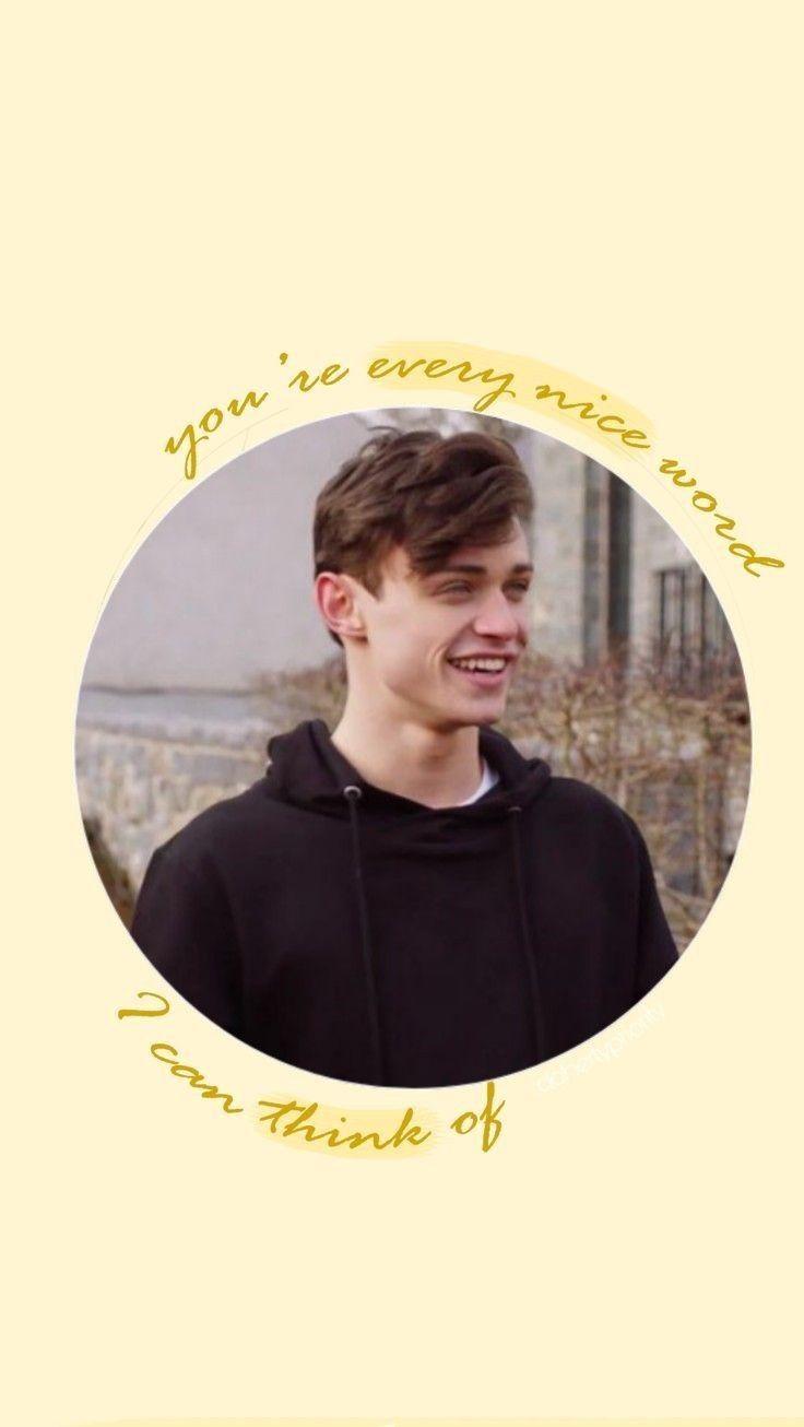 736x1306 thomas doherty lockscreen