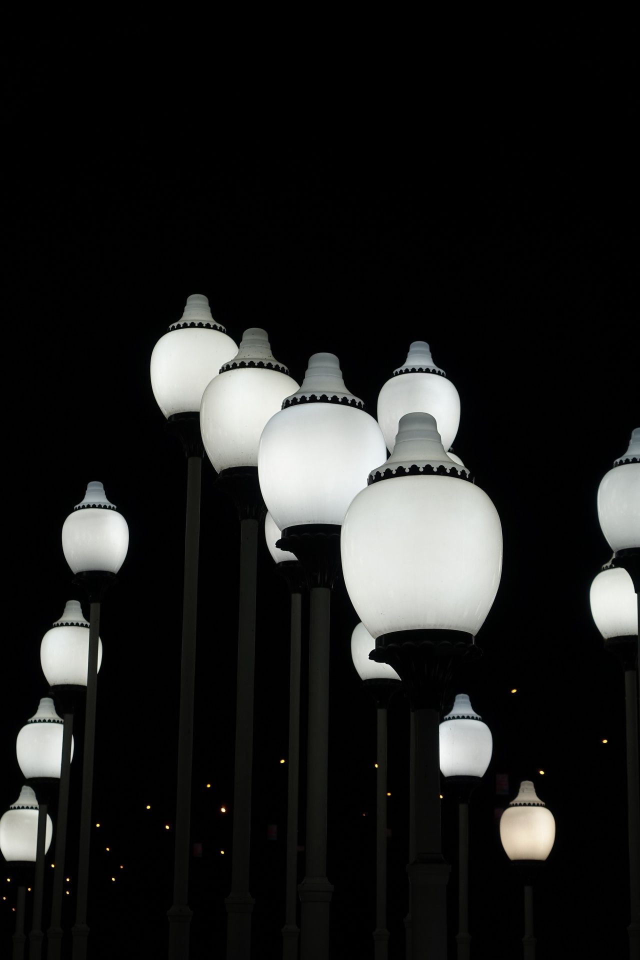 1280x1920 Download free photo of Street lights, dark, lamp, darkness, night