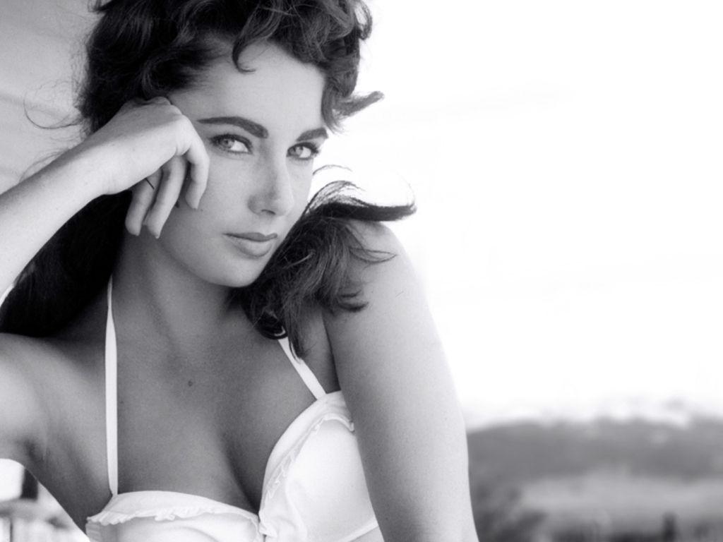 1024x768 HD WALLPAPERS FOR DESKTOP: Elizabeth Taylor HOT WALLPAPERS