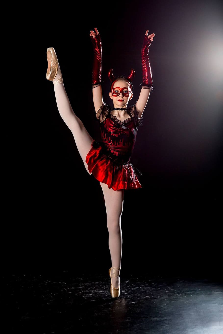 910x1365 Masked dancer 1080P, 2K, 4K, 5K HD wallpaper free download