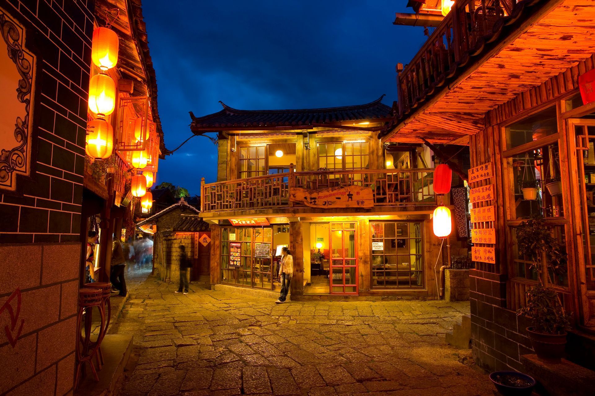 1920x1280 Lijiang Old Town, Lijiang Old Town Lijiang China, Lijiang Attractions, Yunnan Adventure Travel