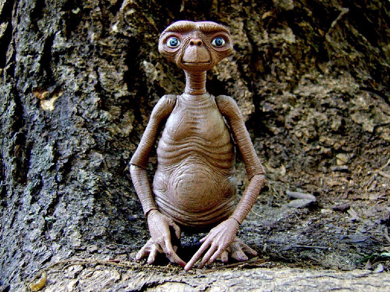 E T Wallpapers Top Free E T Backgrounds WallpaperAccess