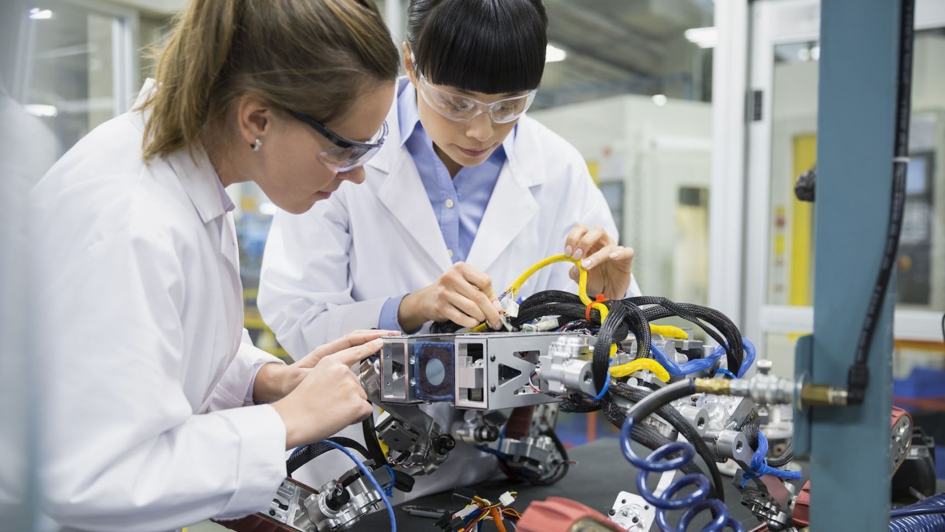 1920x1080 Pros of Being a Robotics Engineer (With Salary)