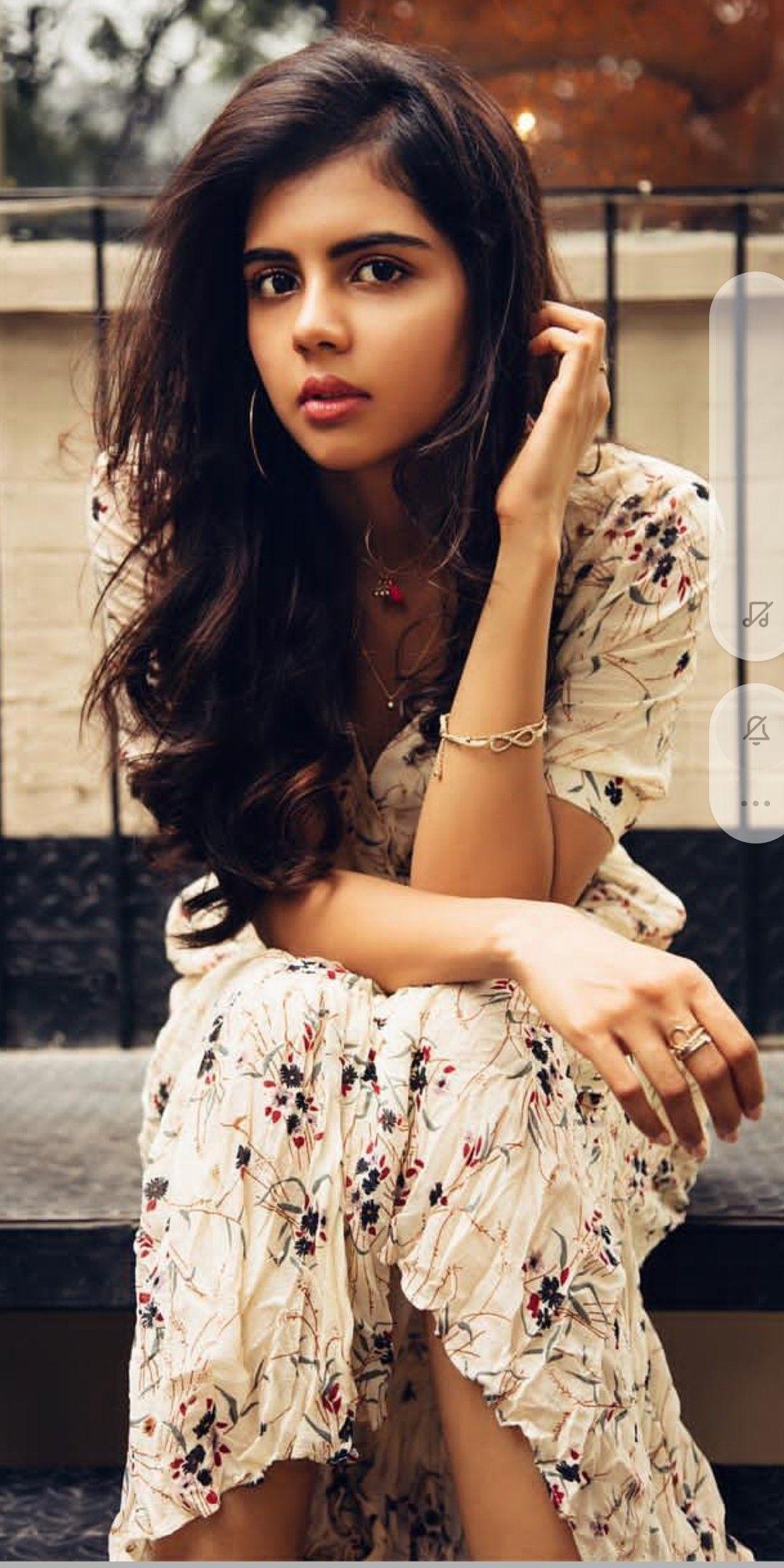 1080x2160 4K HD Indian Actress Wallpaper For Android