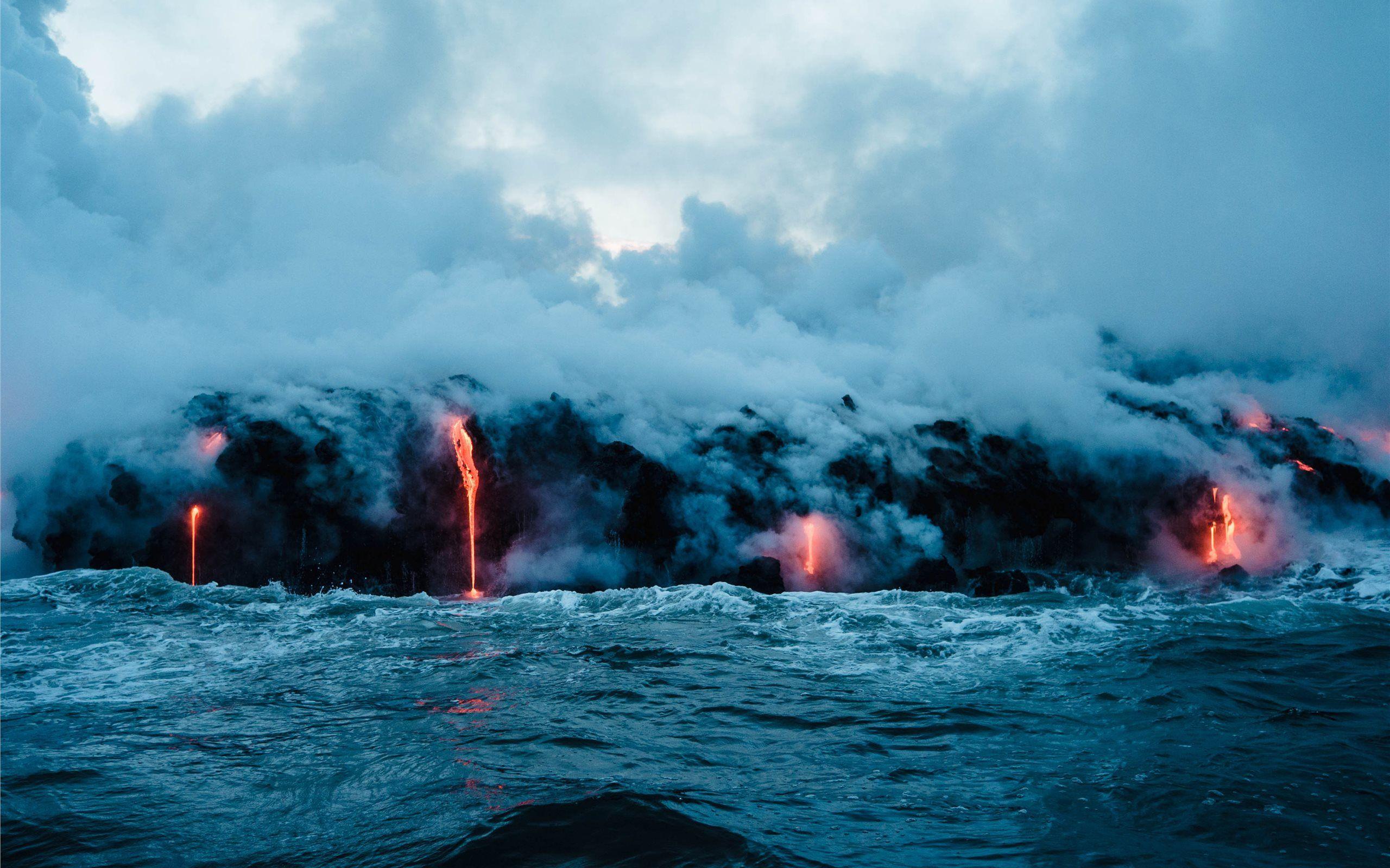 2560x1600 Big Island Lava Mac Wallpaper Download