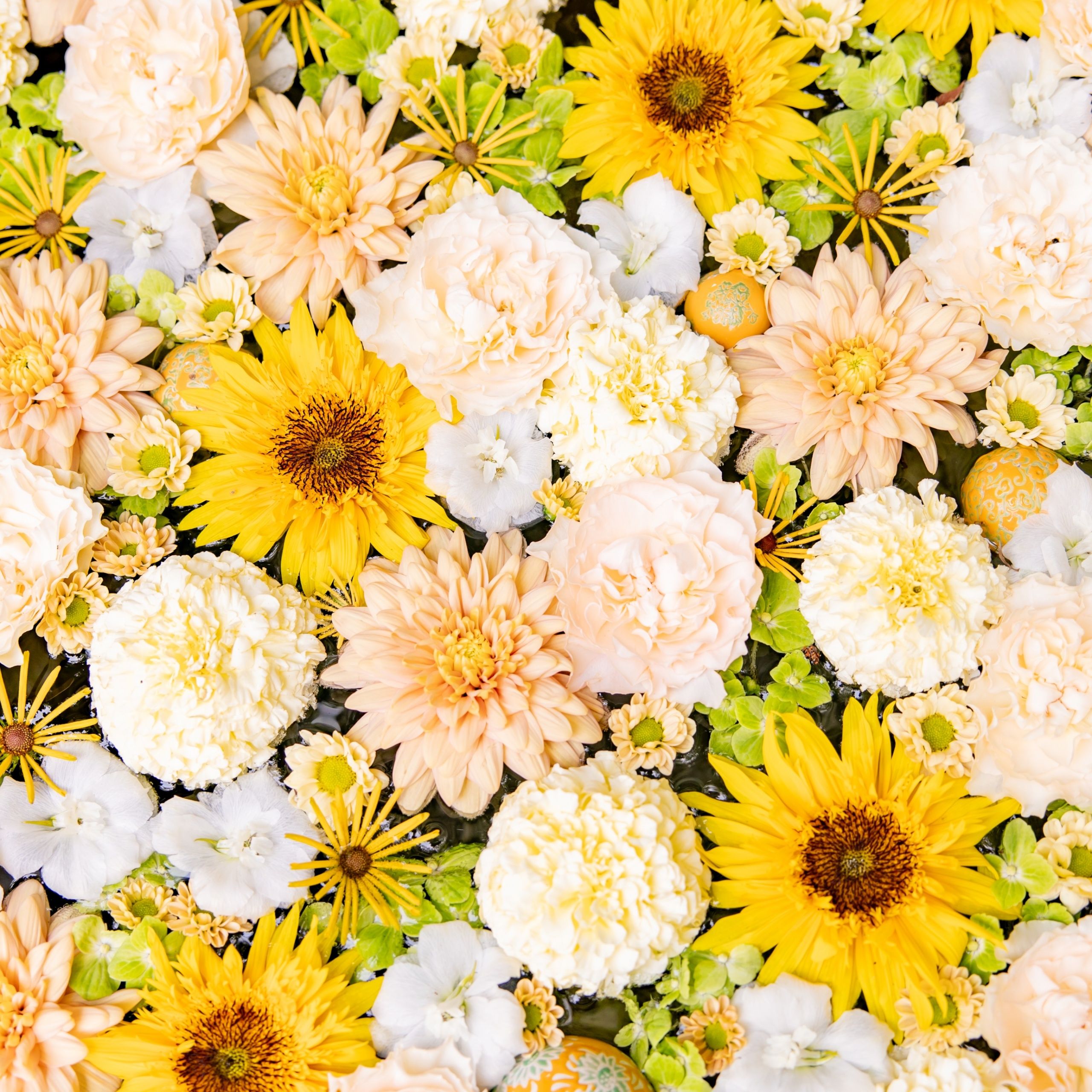 2560x2560 Flower bouquet Wallpaper 4K, Yellow aesthetic