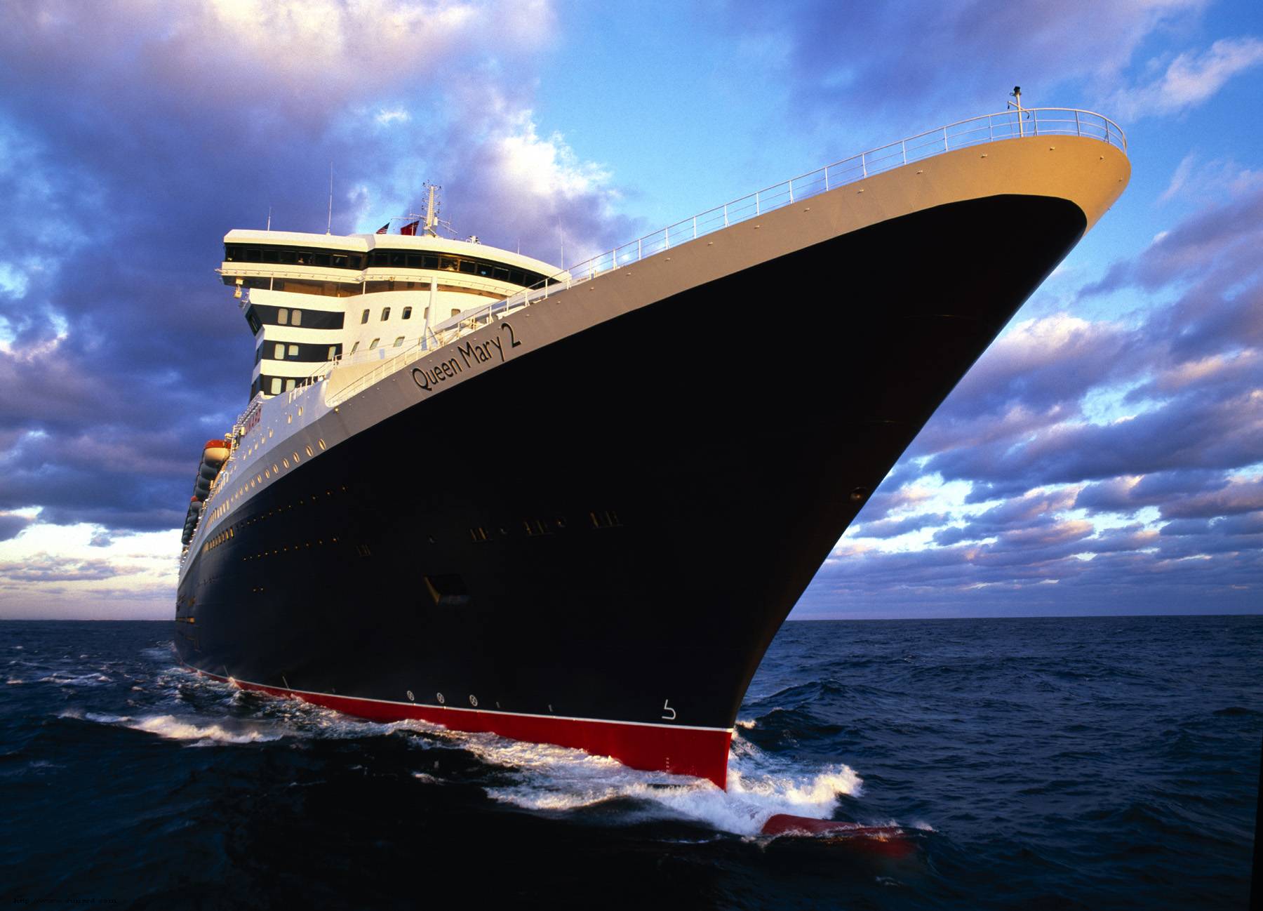 1800x1298 Queen Mary 2 Sovereign Cruise Club