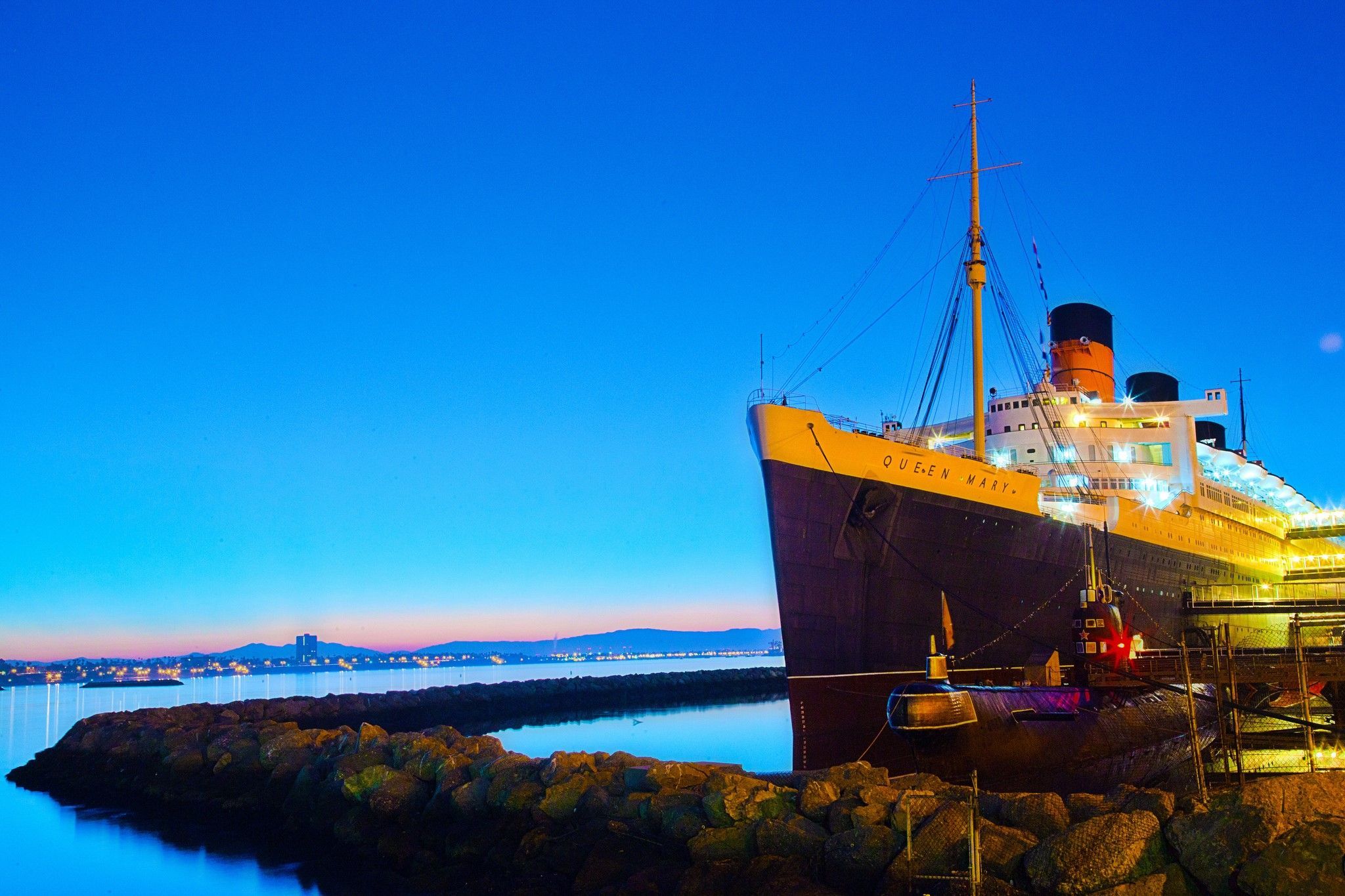 2048x1365 Orange County Queen Mary, USA, Cruise liner, Submarines, Marinas, Ships, California, HD Wallpaper