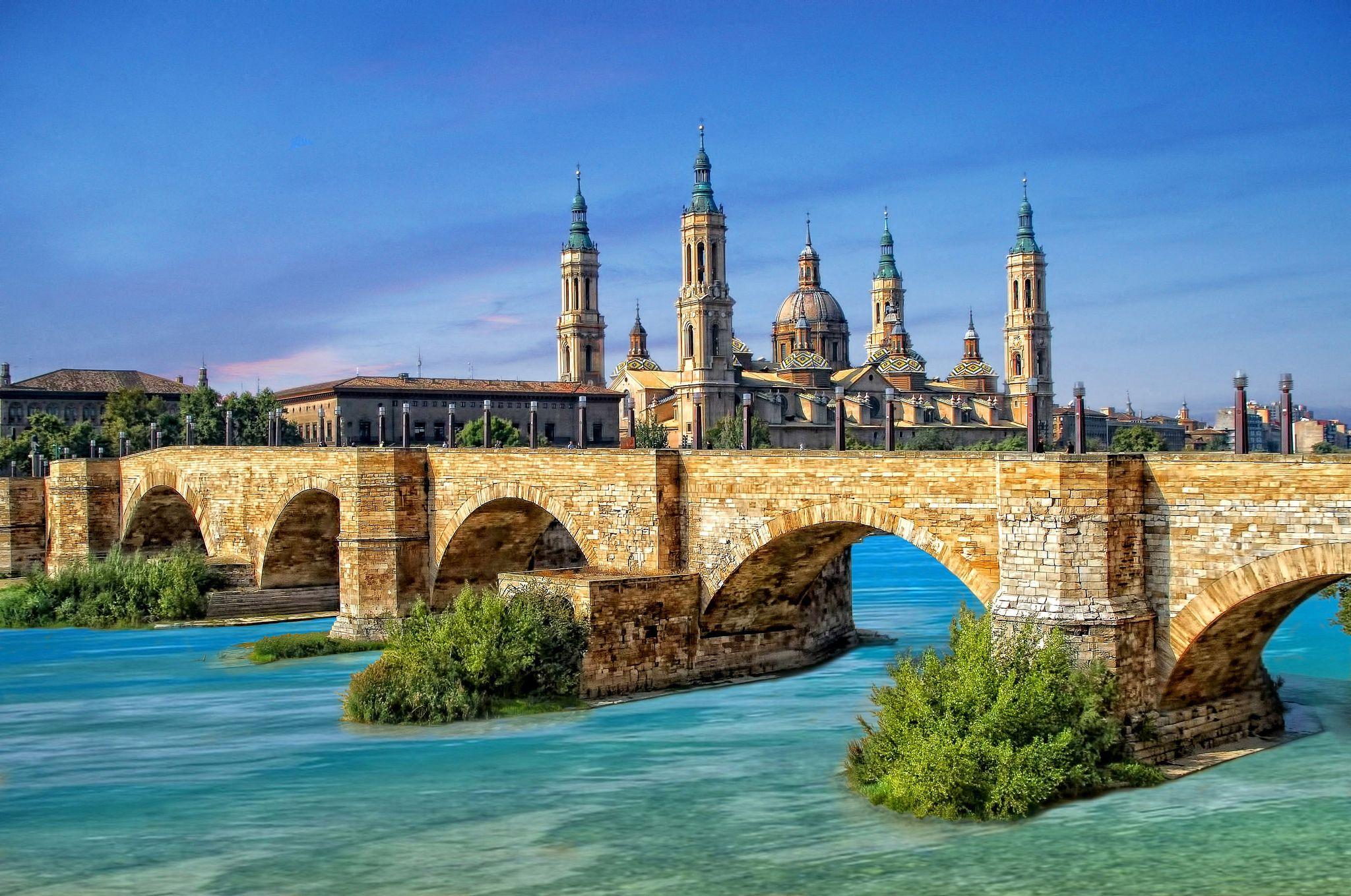 2048x1359 Zaragoza, Spain HD Wallpaper