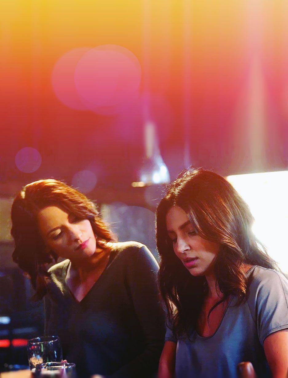 937x1229 Sanvers Wallpaper. Supergirl, Super garotas, Belas atrizes