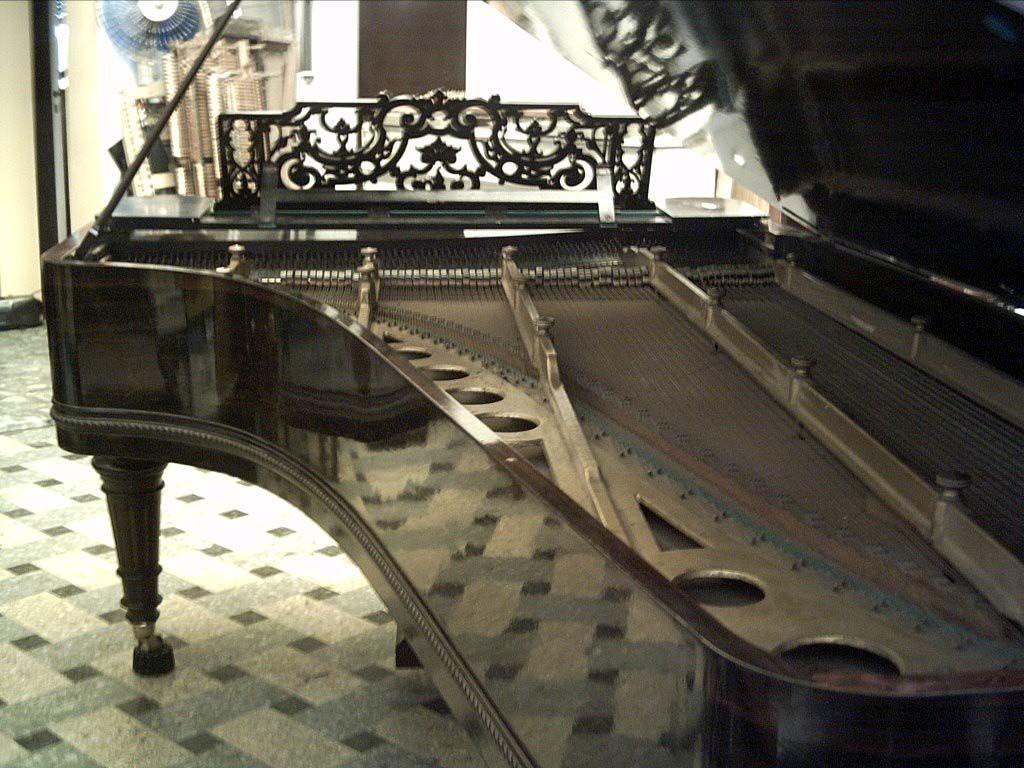 1024x768 Grand Piano Wallpaper HD Background Wallpaper 28 HD Wallpaper