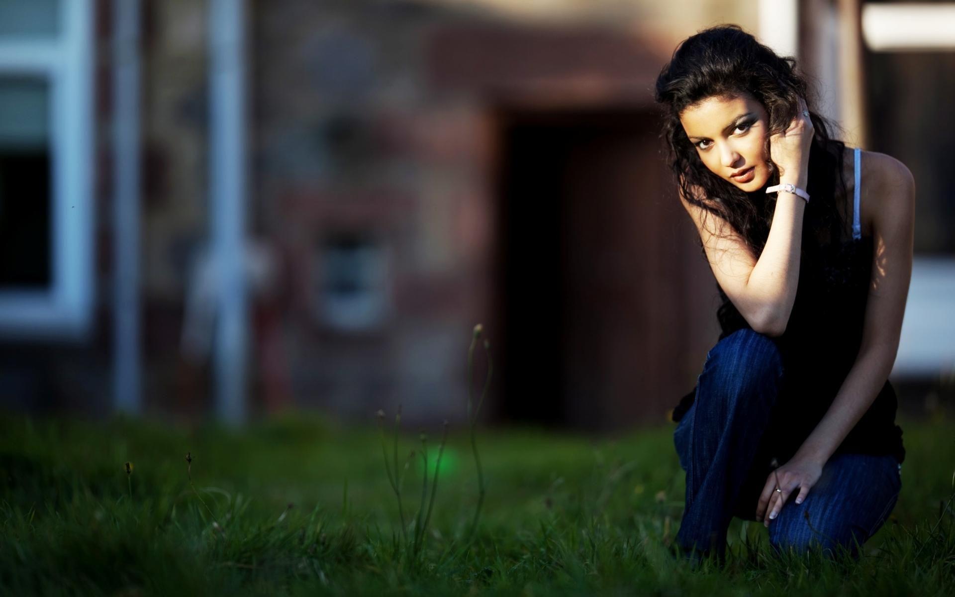 1920x1200 Widescreen Wallpaper Girl