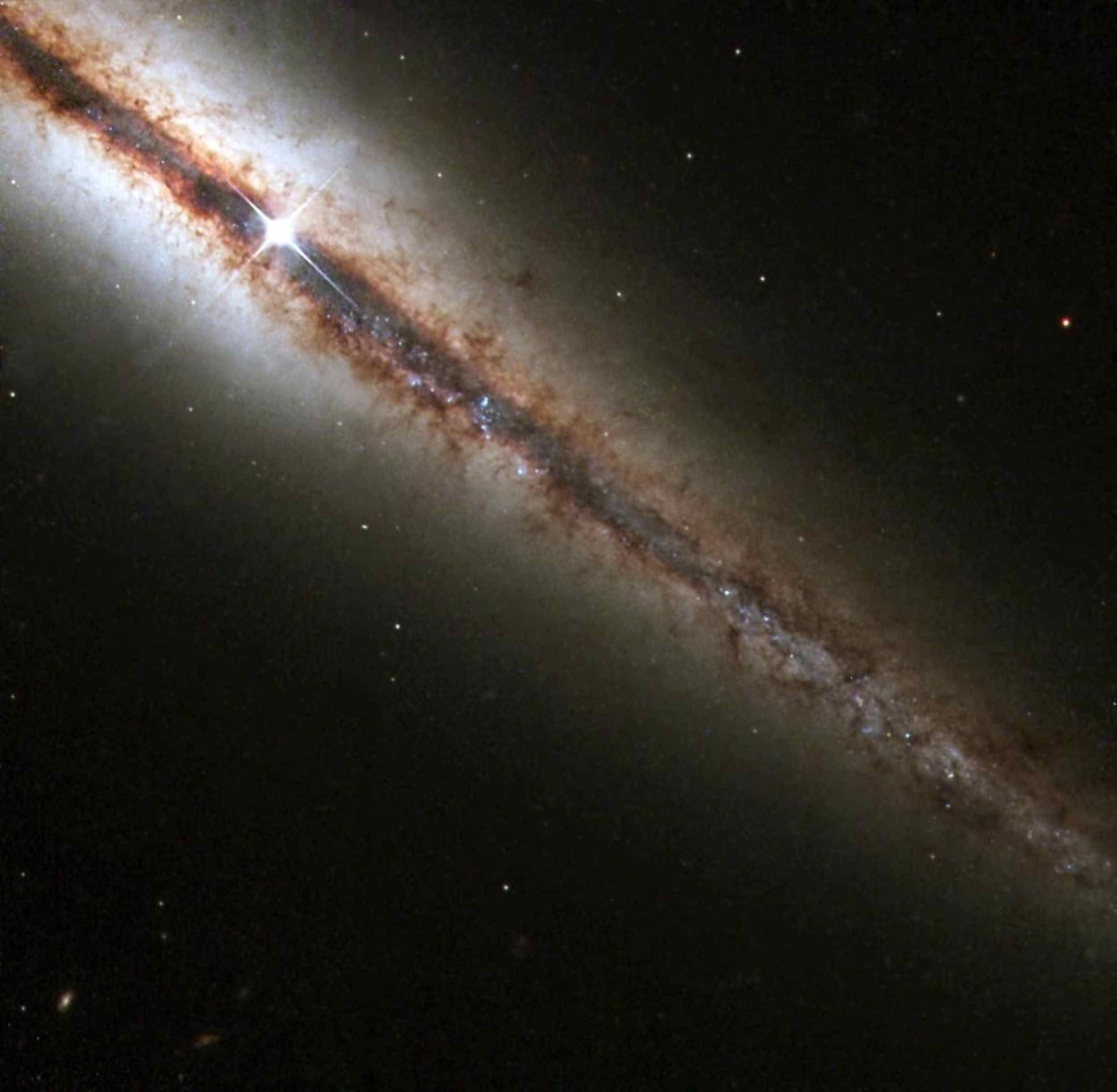 2500x2444 Space Image. Galaxy NGC 4013