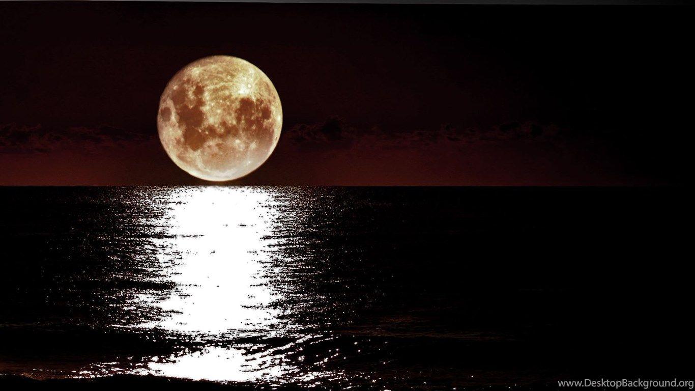 1366x768 Moon Wallpaper HD Desktop Background