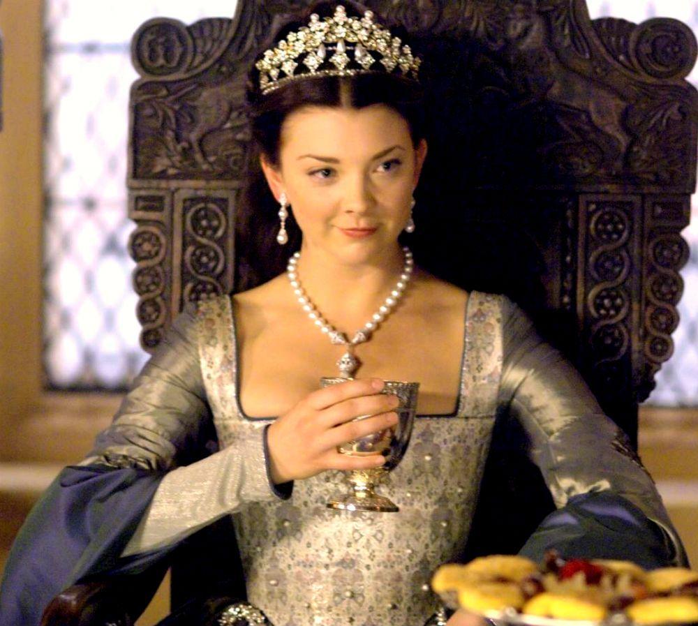 1000x897 Anne Boleyn