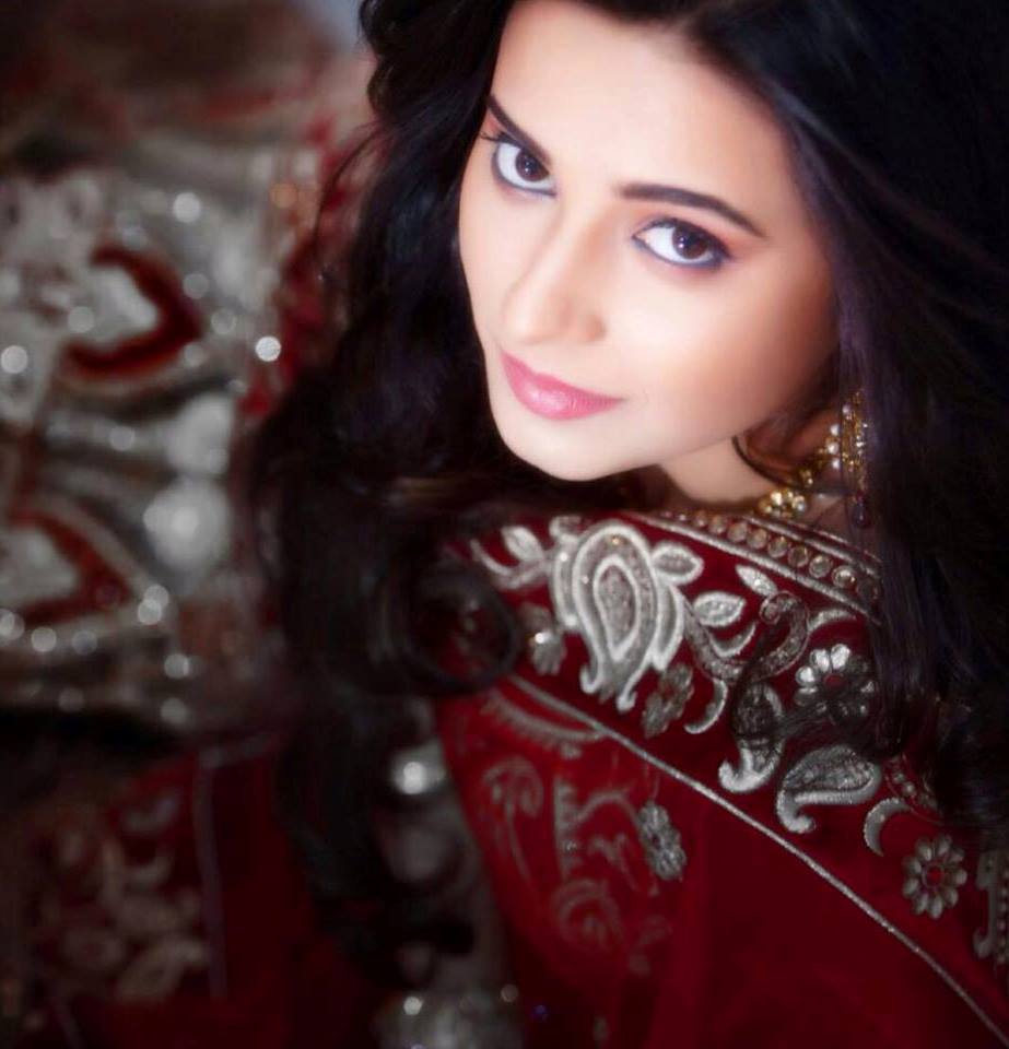 923x960 Shivangi Joshi HD Wallpaper Surve