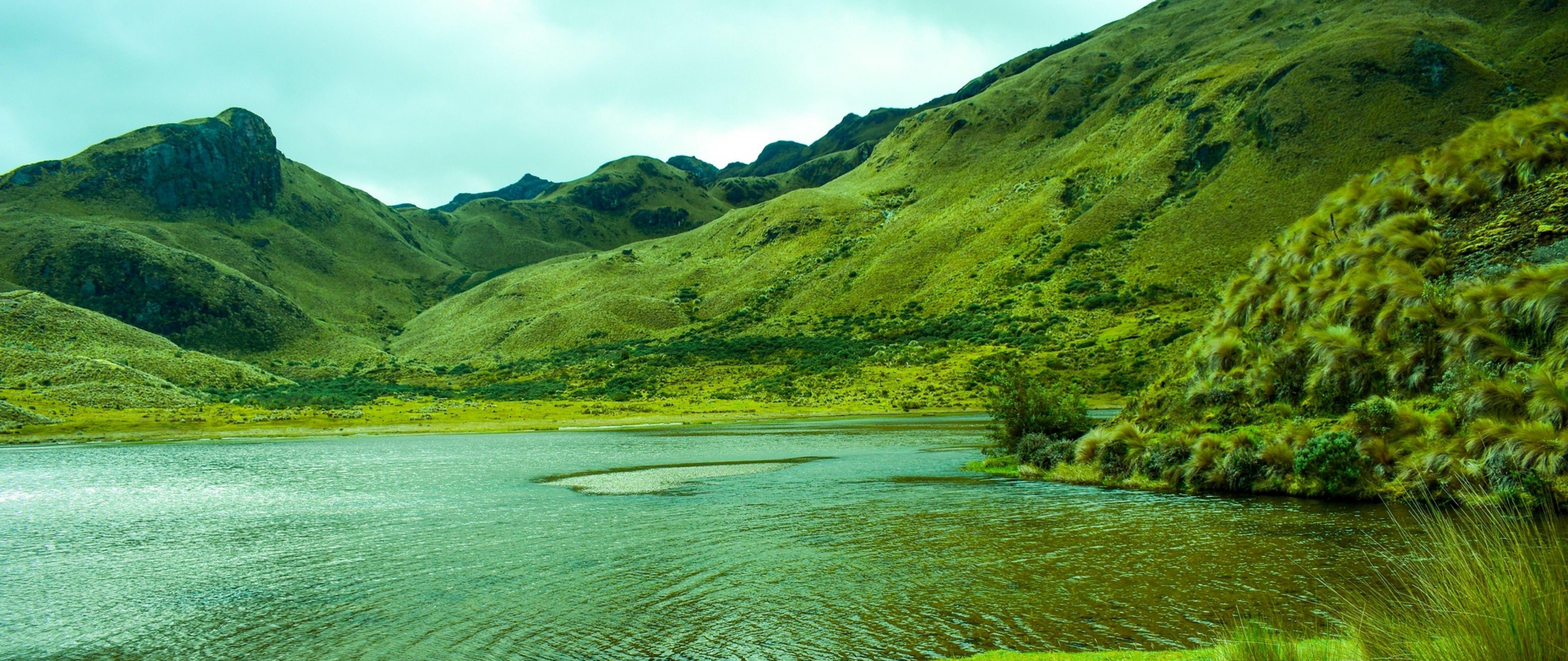 5120x2160 Green mountains HD Wallpaper 4K Ultra HD Wide TV Wallpaper