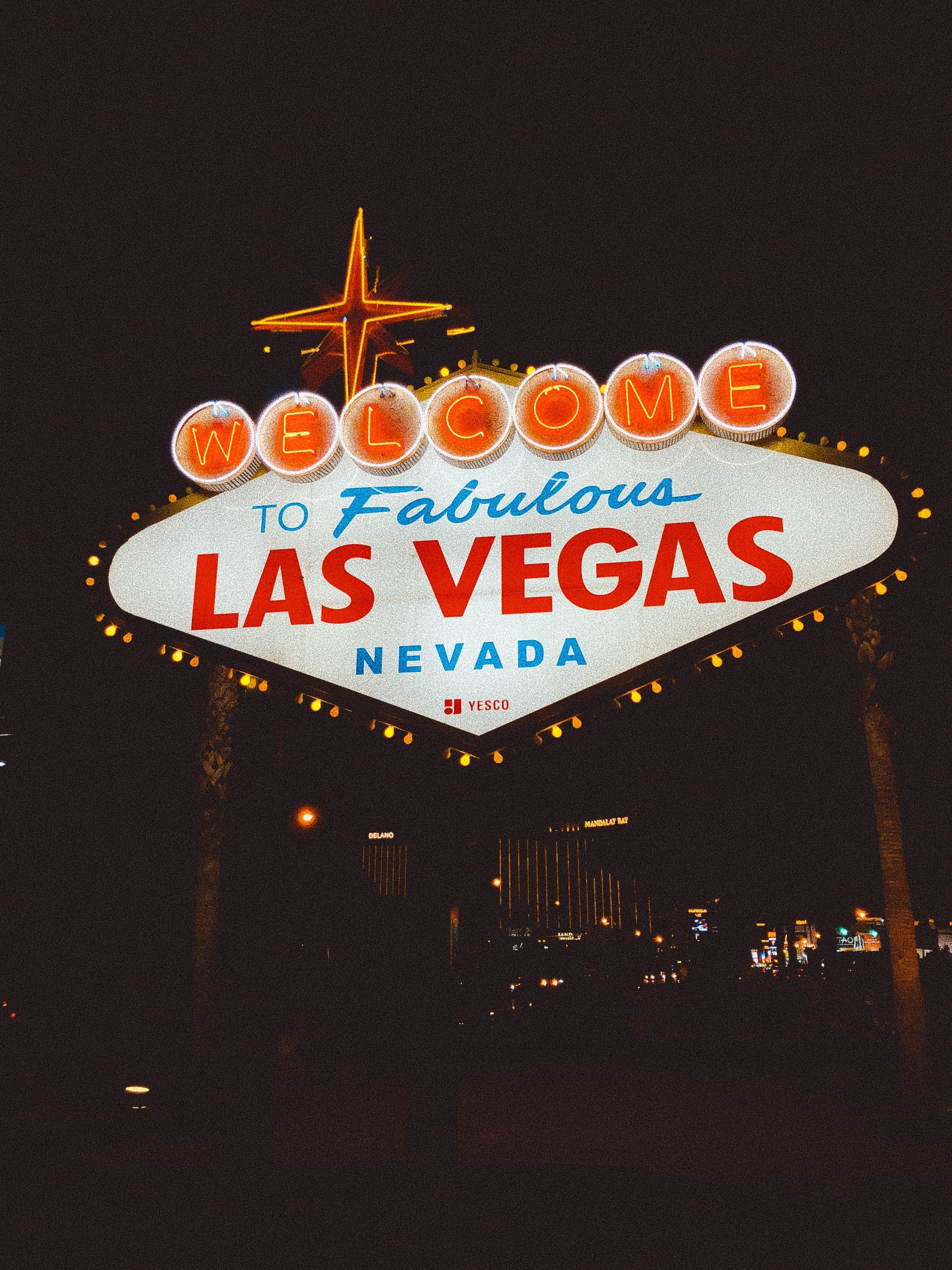 3024x4032 Wallpaper Las Vegas, Usa, Welcome to Las Vegas, Welcome to Fabulous Las Vegas Sign, Luxor Hotel Casino, Background Free Image