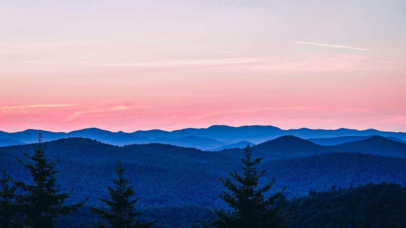1366x768 Download 1366x768 wallpaper dawn, horizon, sunrise, pink sky