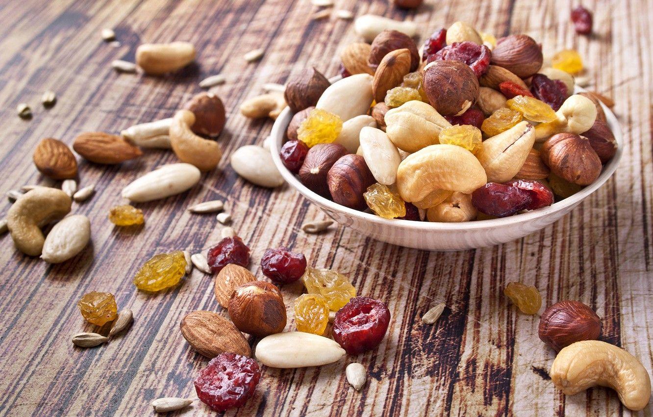 1332x850 Wallpaper nuts, raisins, cashews image for desktop, section еда