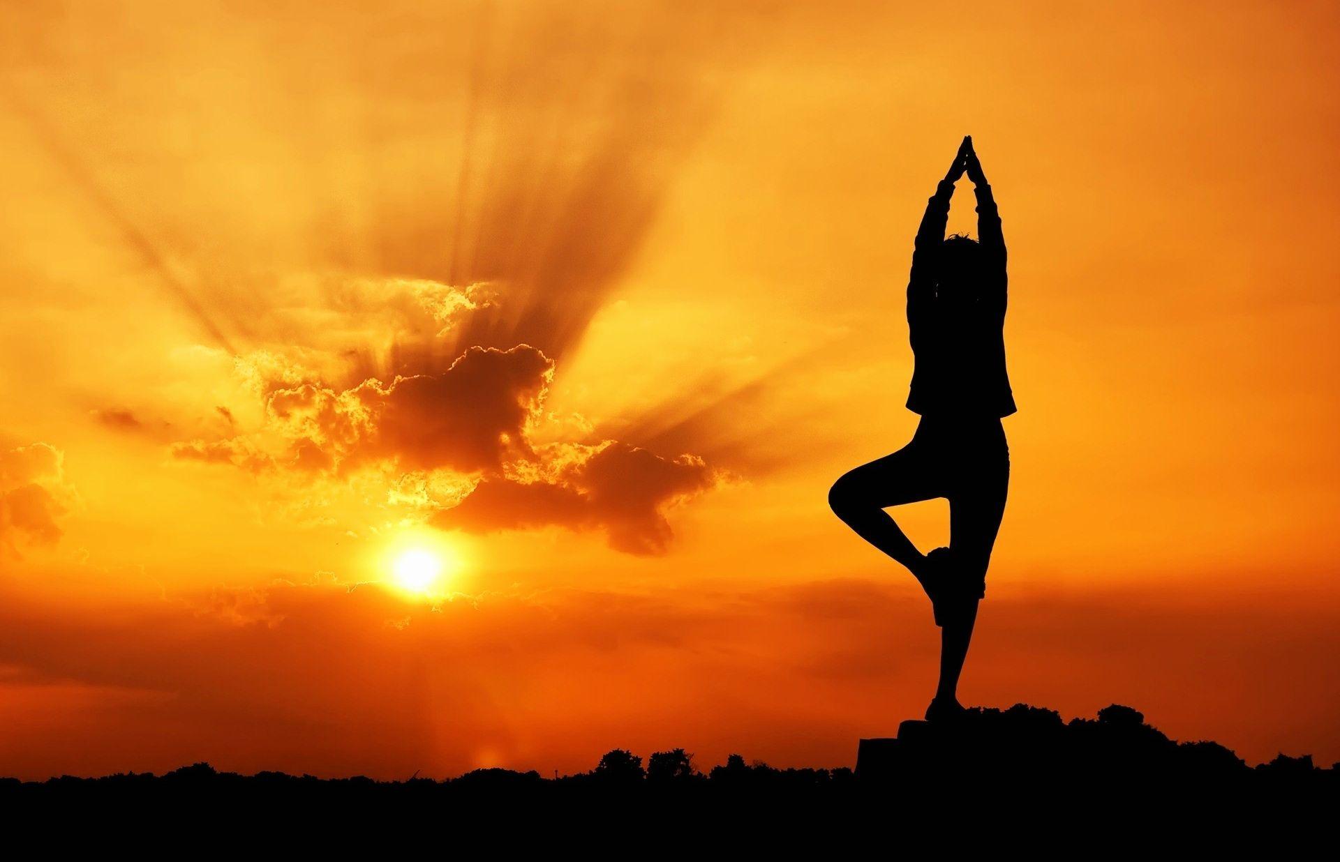 1920x1236 Yoga Wallpaper Lovely Yoga Wallpaper with Girl In A Purple Sunset at Beach HD Wallpaper Of the Day of The Hudson