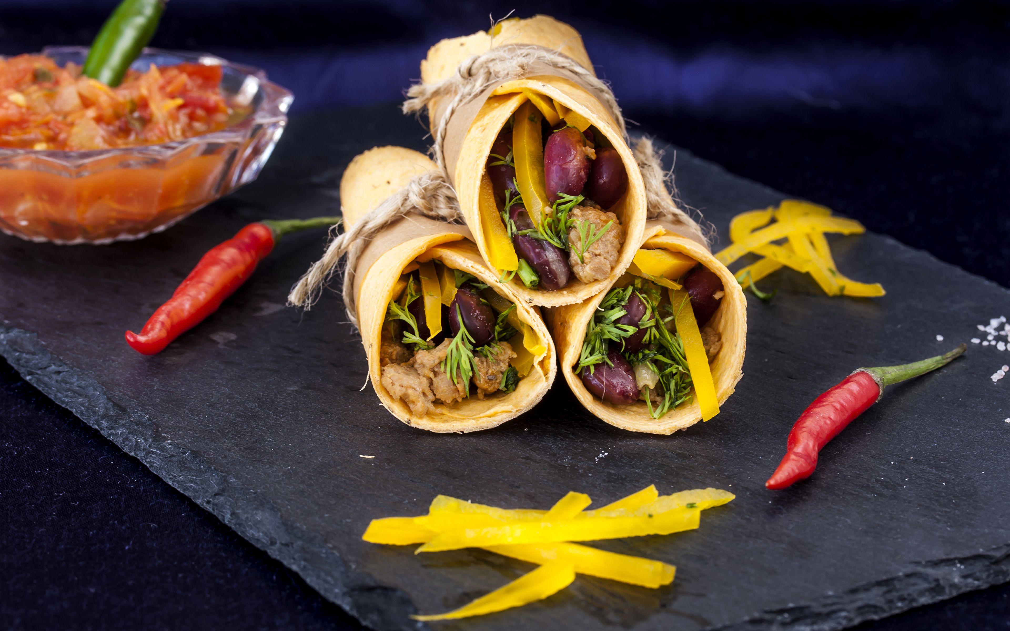 3840x2400 Burrito Wallpaper