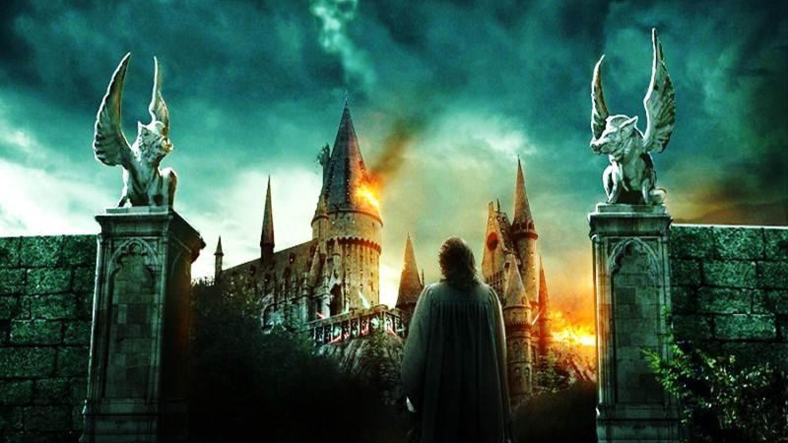 1600x900 Hogwarts Wallpaper HD