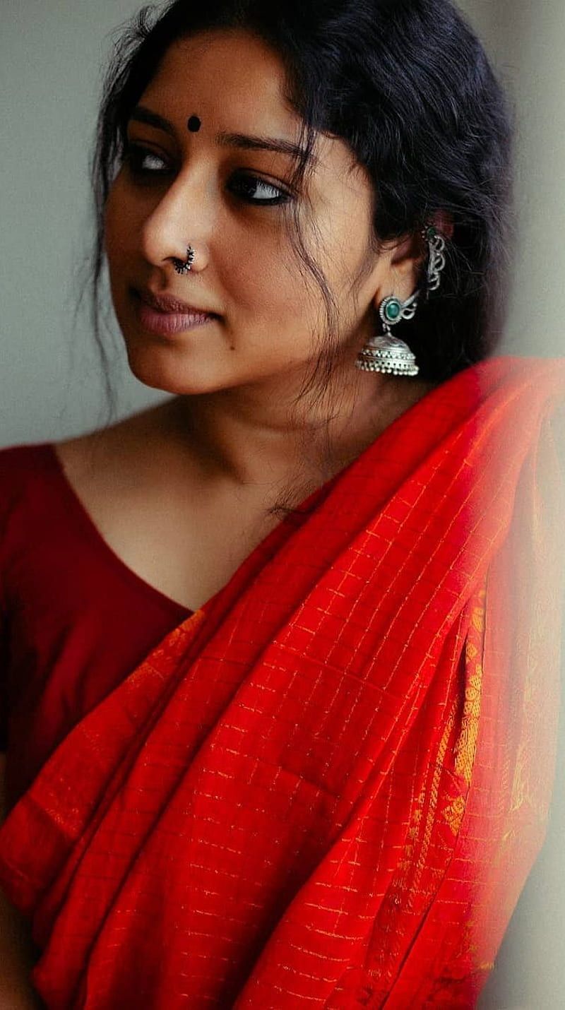 800x1430 Anumol, malayalam actress, HD phone wallpaper