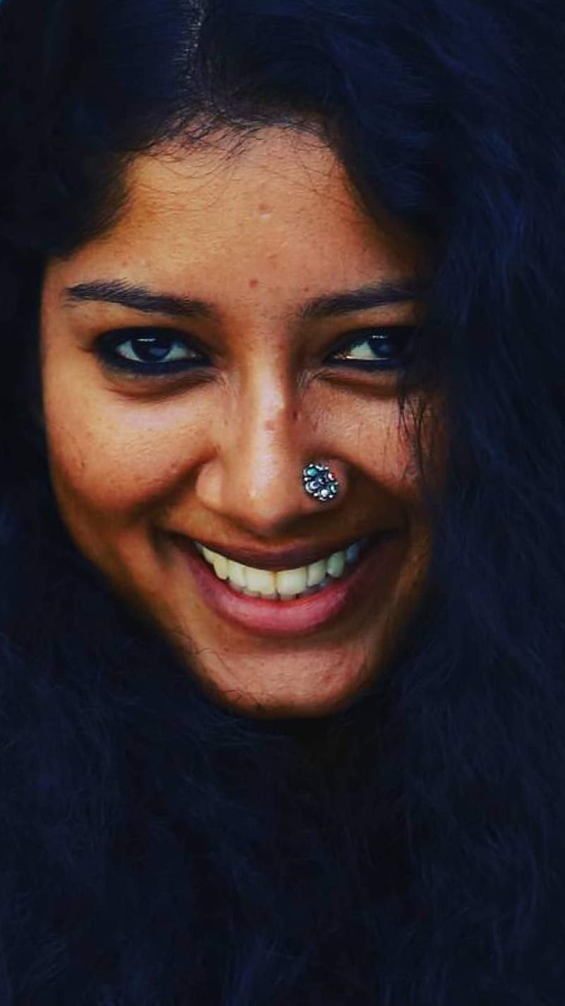 800x1423 Anumol, actress, film, kerala, malayalam, mallu girl, mollywood, HD phone wallpaper