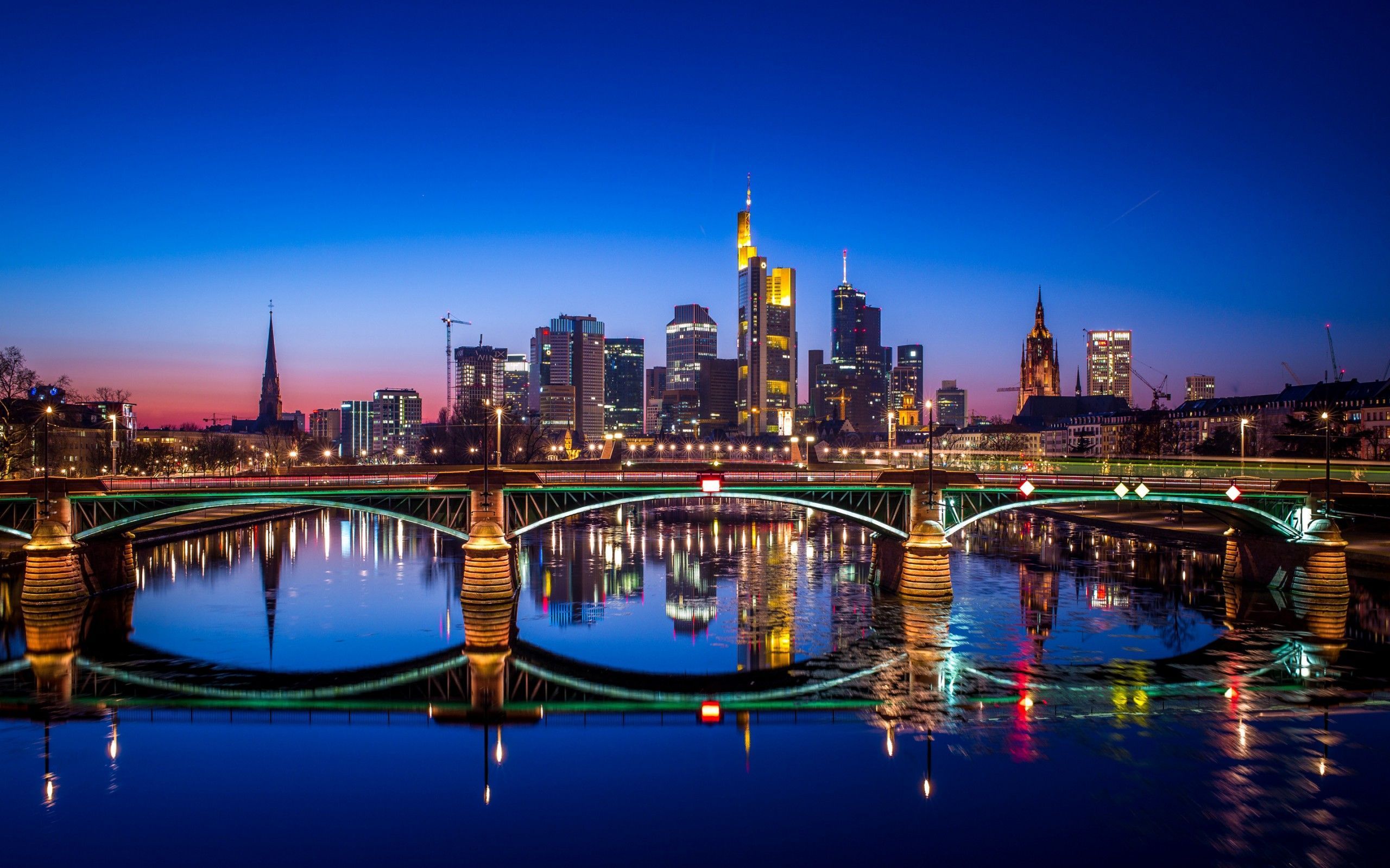 2560x1600 Frankfurt Germany 5K Wallpaper