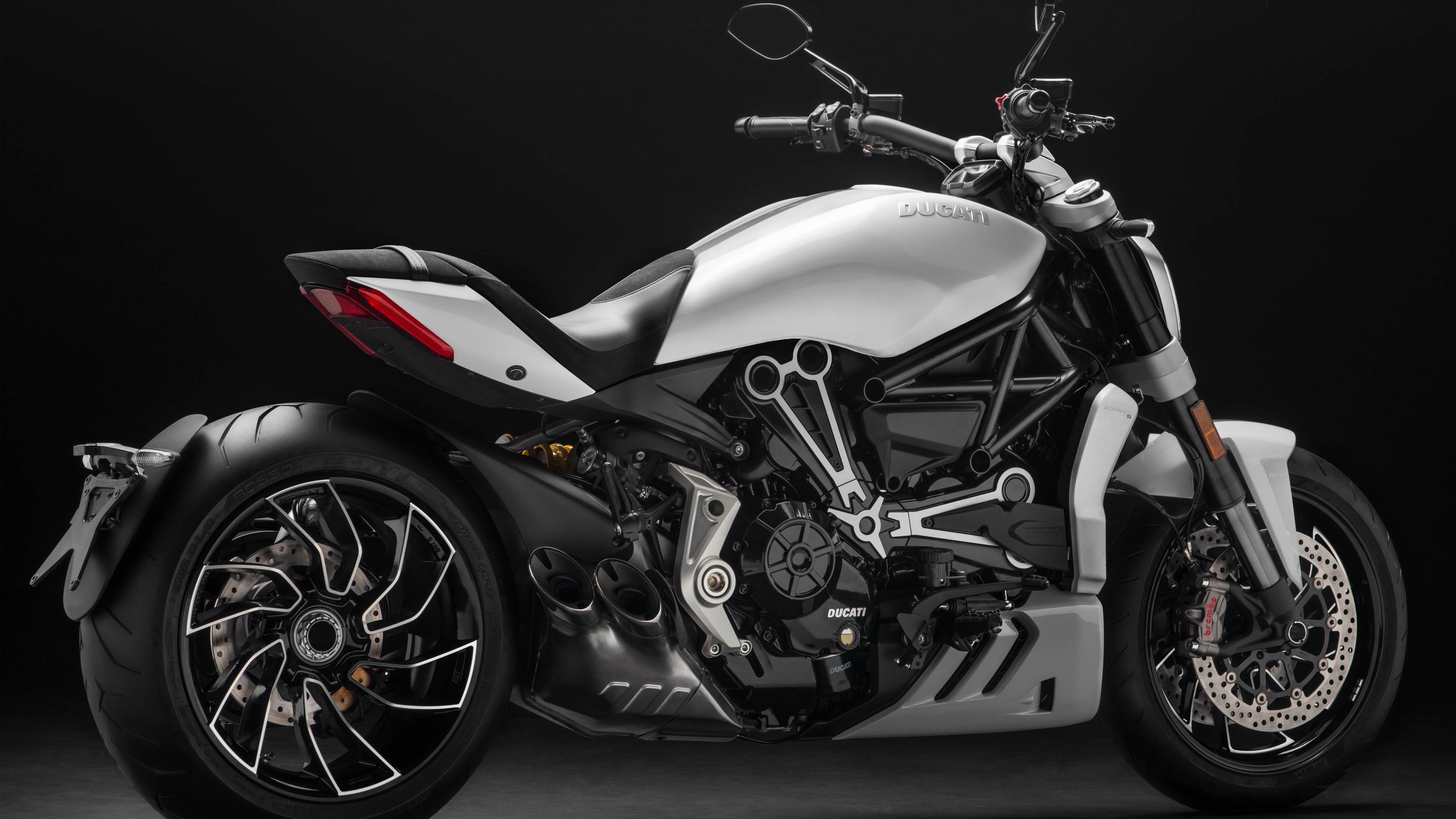 3840x2160 Ducati Superbike 1199 Panigale Motorcycle Desktop Wallpaper