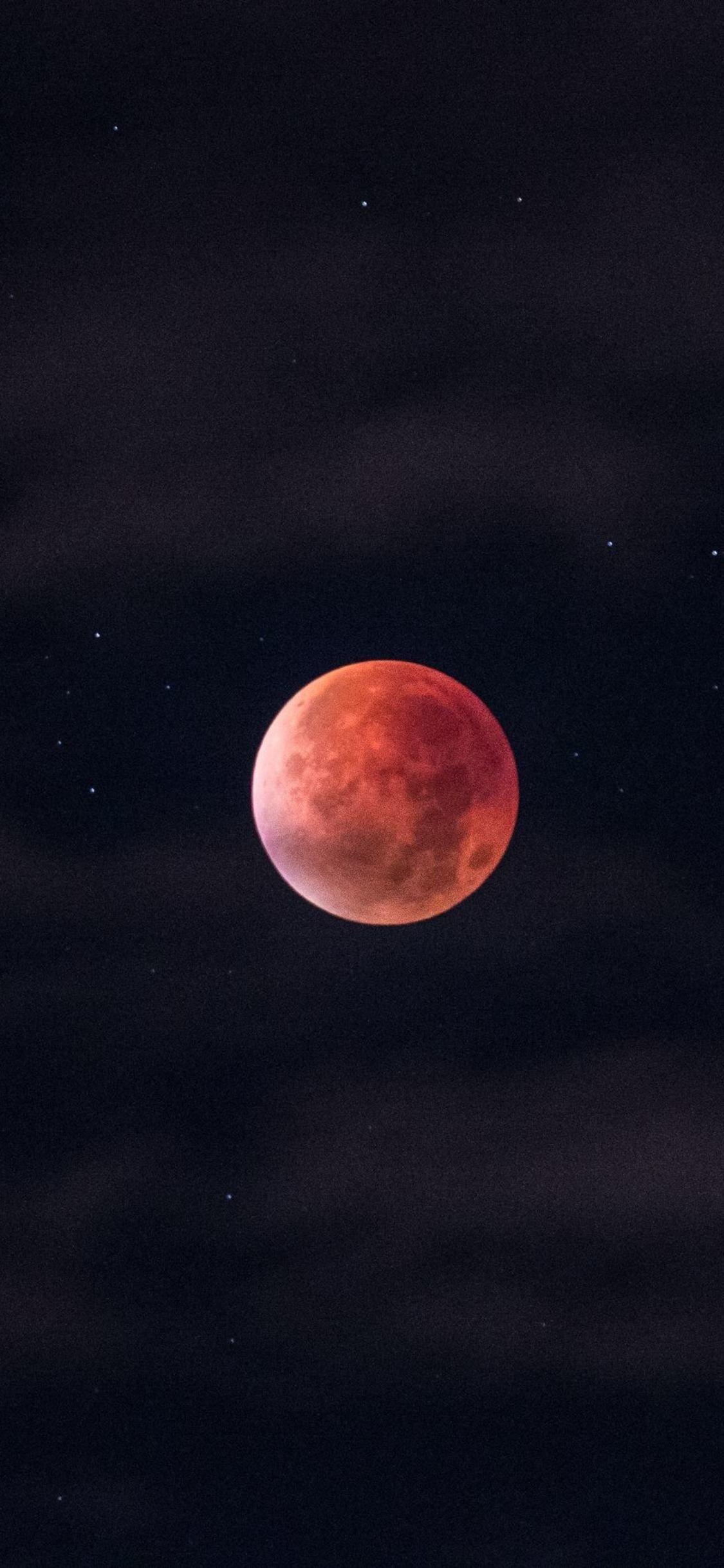 1125x2436 Blood Moon Wallpaper iPhone