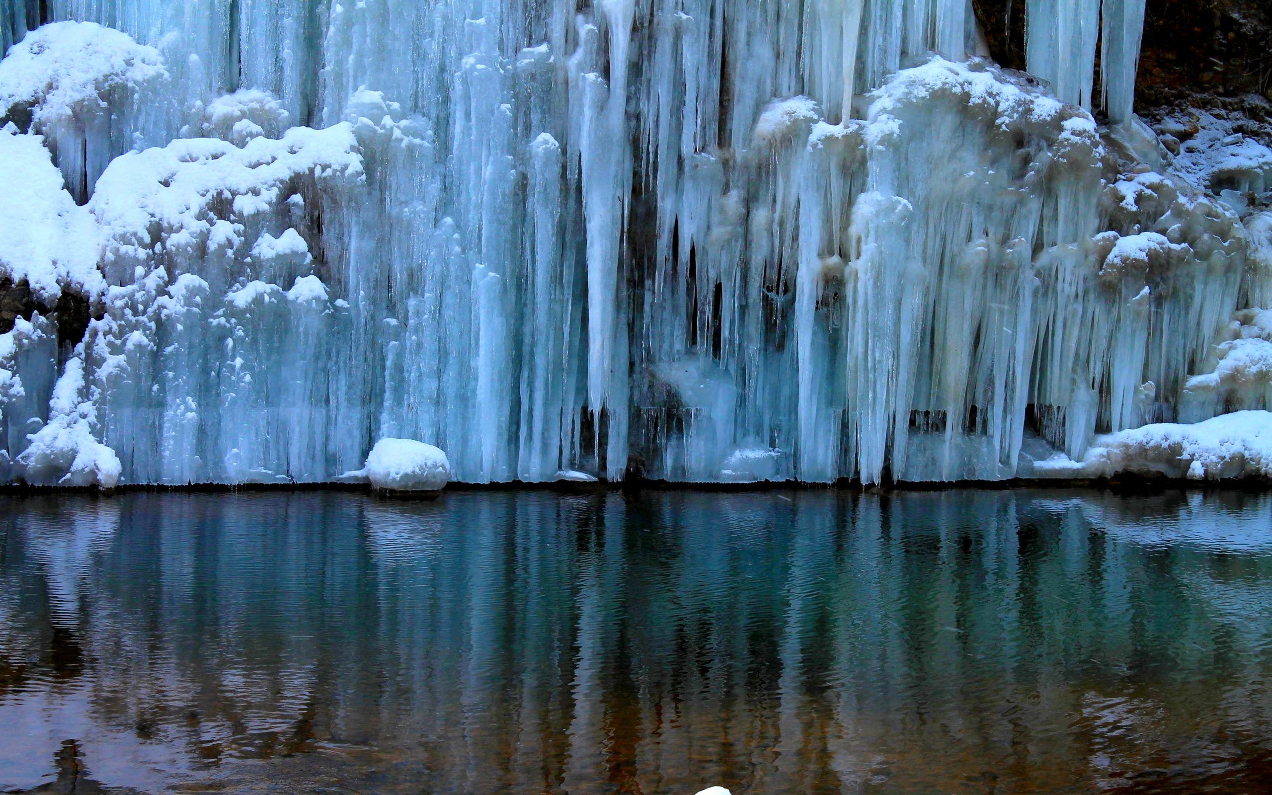 Красноярск Frozen Waterfall