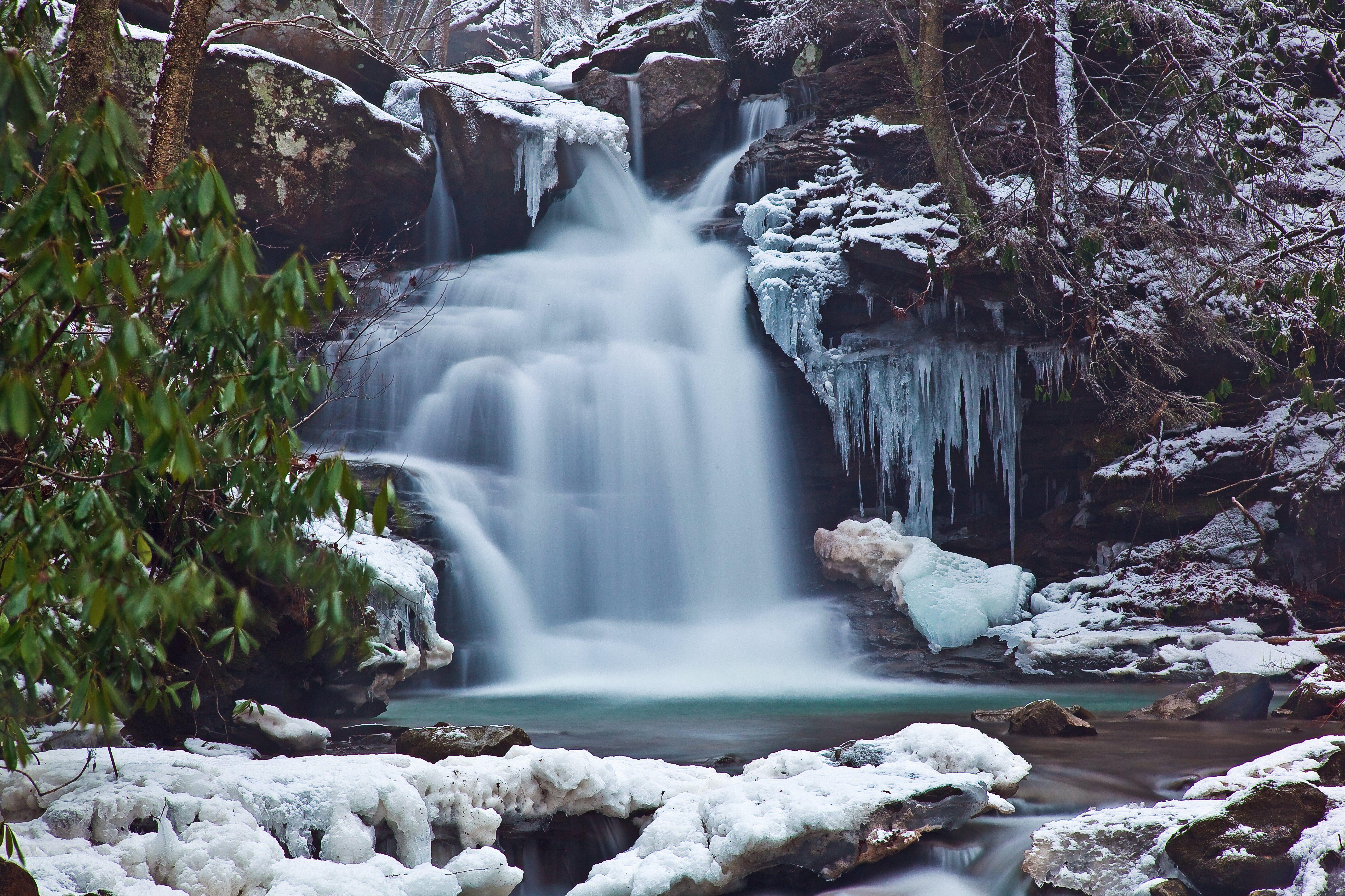5616x3744 WV Winter Wallpaper