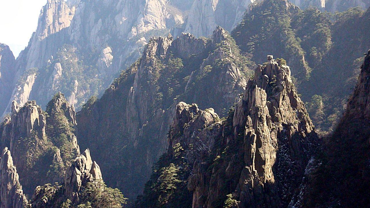 1280x720 Yellow Mountain Wallpaper