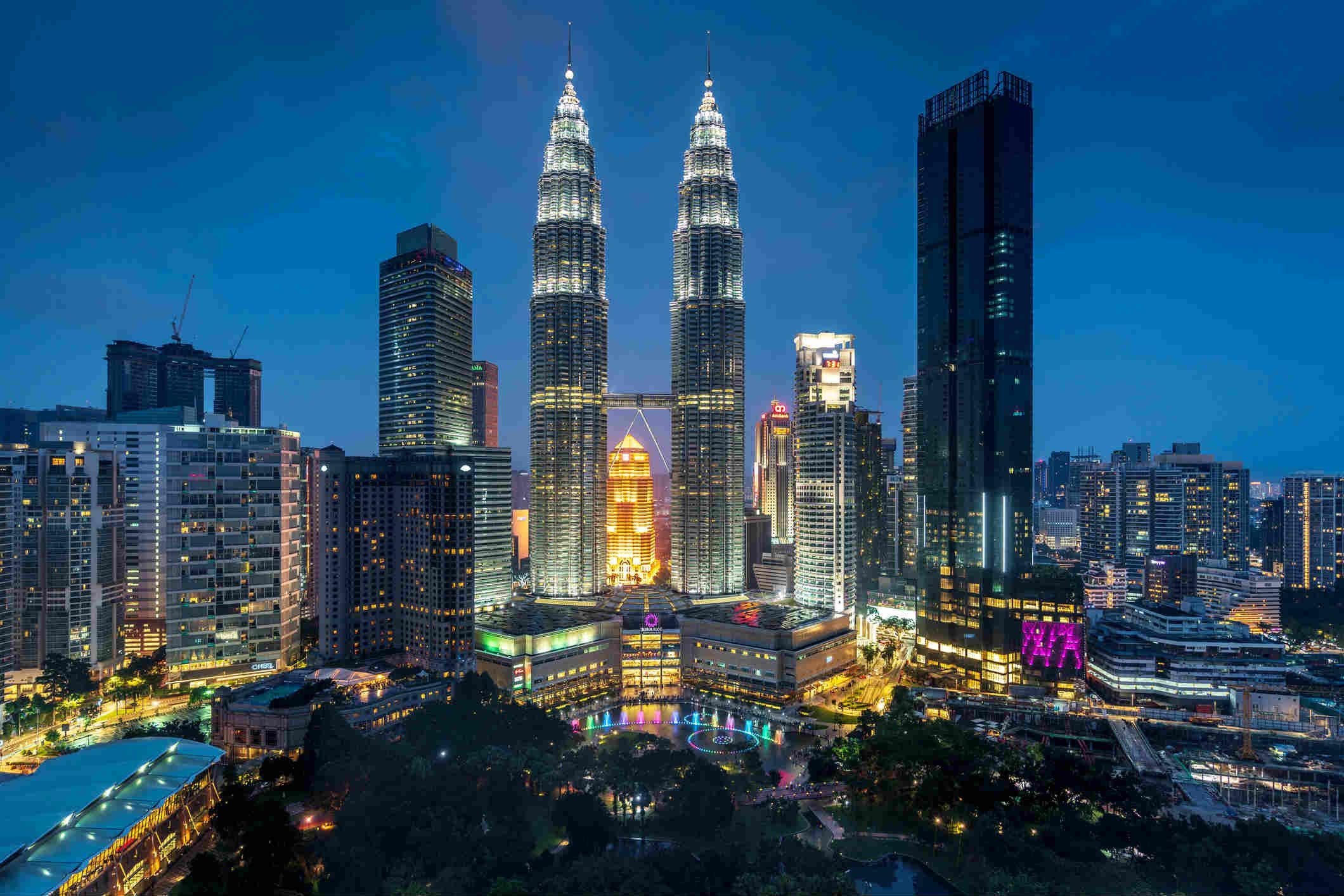 2120x1414 Delightful Kuala Lumpur With Johor Bahru