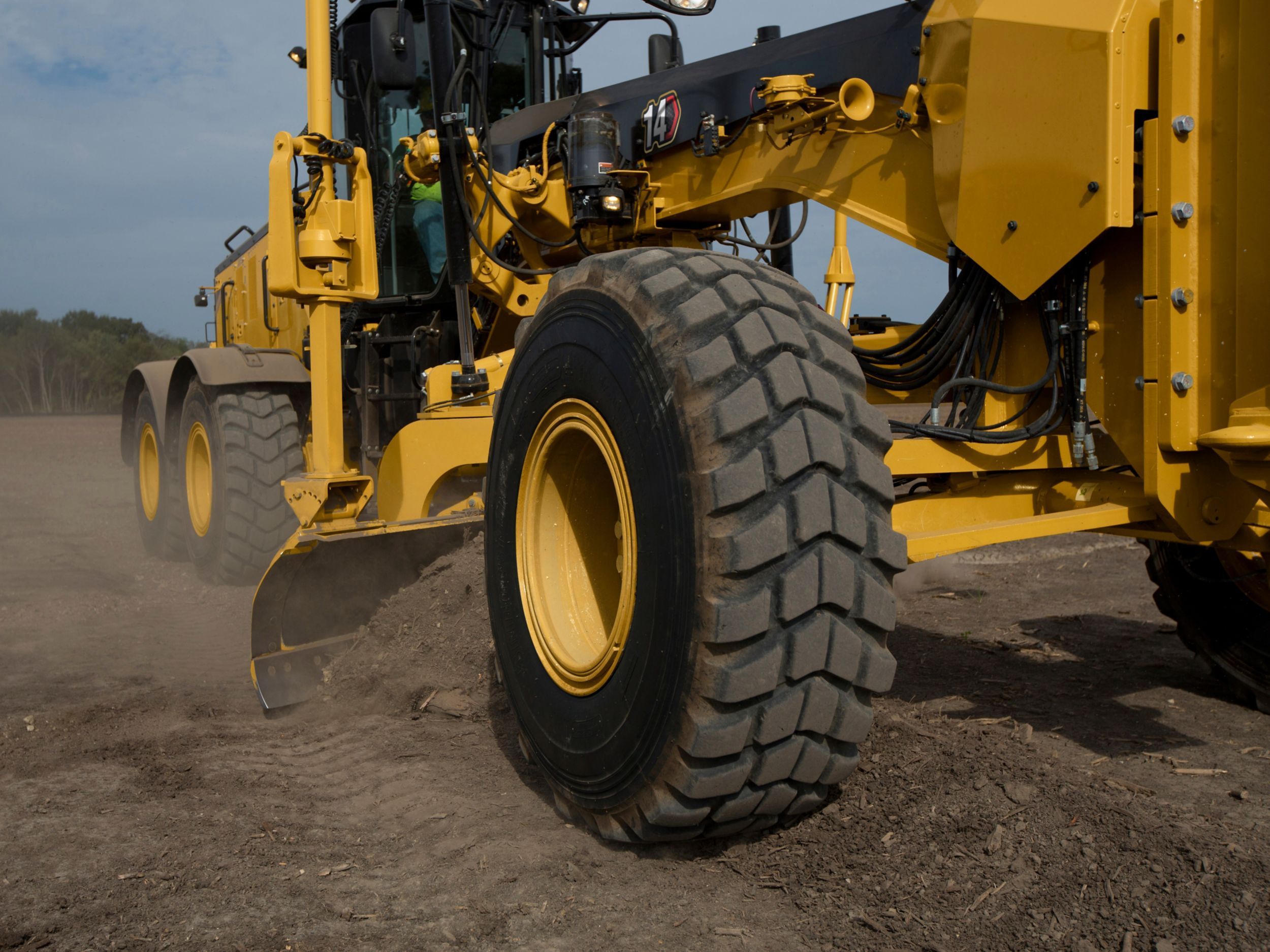 2500x1875 New 14 Motor Grader in OK & TX