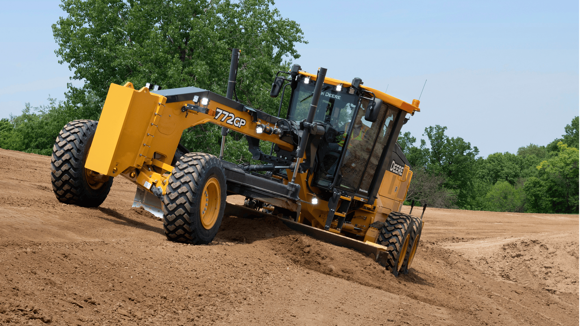 1920x1080 John Deere Unveils Industry First Fully Integrated, Mastless Grade Control Motor Graders. For Construction Pros